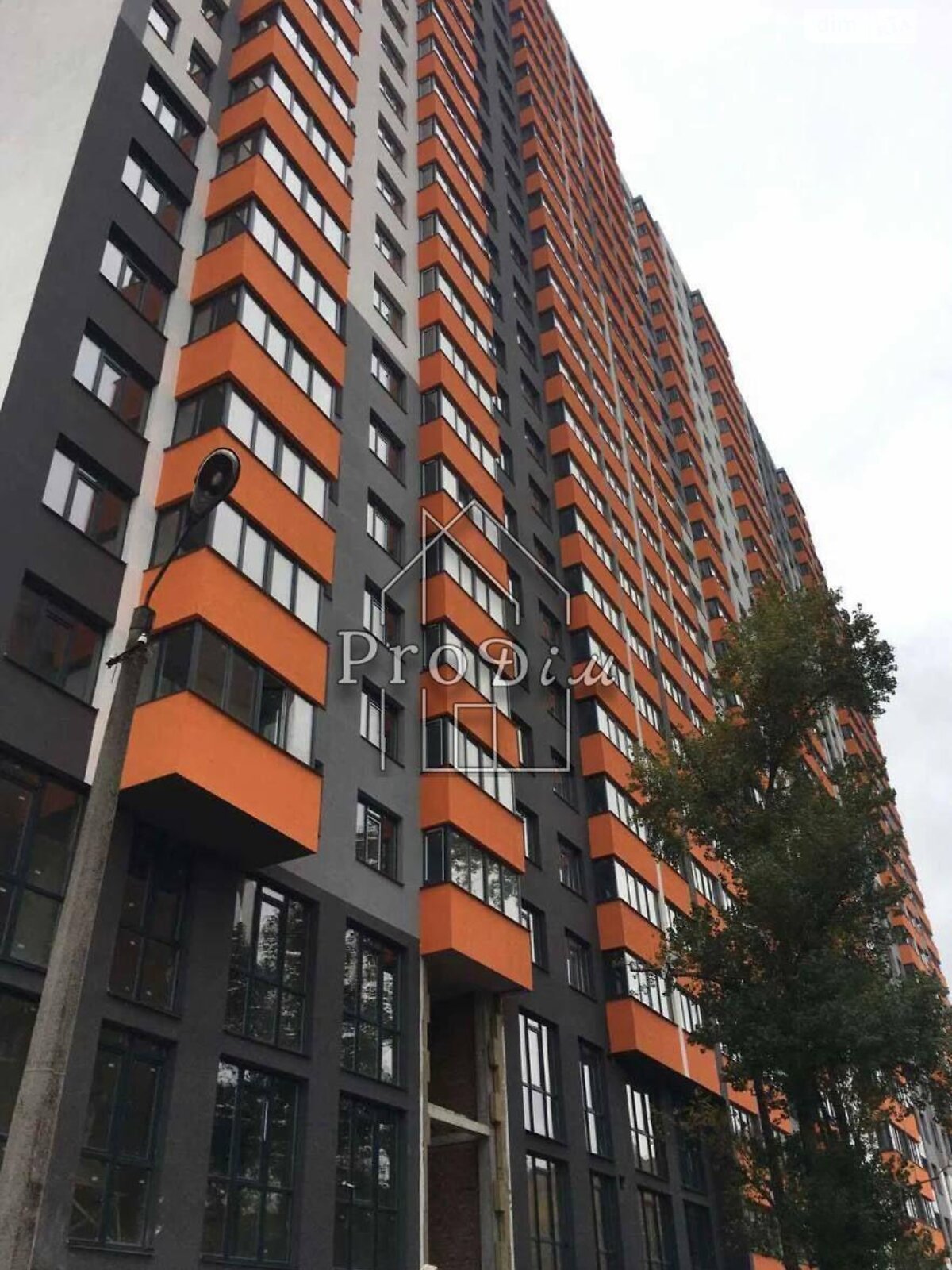 Продажа двухкомнатной квартиры в Киеве, на ул. Владимира Сосюры 6, район Старая Дарница фото 1 Продажа двухкомнатной квартиры в Киеве, на ул. Владимира Сосюры 6, район Старая Дарница фото 1