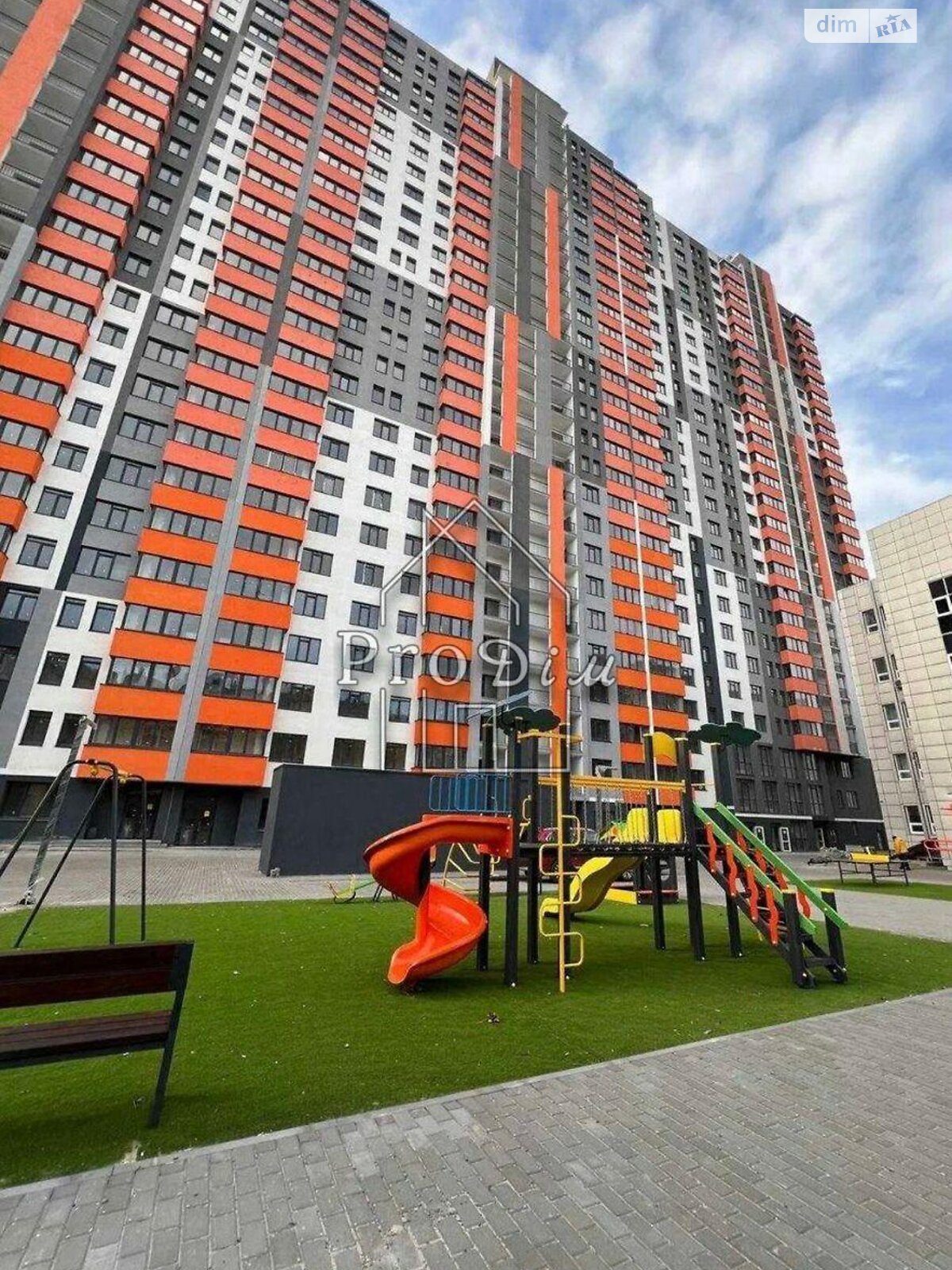 Продажа двухкомнатной квартиры в Киеве, на ул. Владимира Сосюры 6, район Старая Дарница фото 1 Продажа двухкомнатной квартиры в Киеве, на ул. Владимира Сосюры 6, район Старая Дарница фото 1