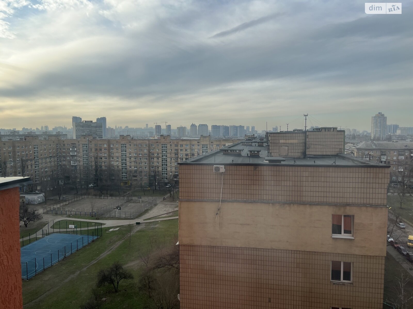 Продажа однокомнатной квартиры в Киеве, на ул. Владимира Сосюры 6, район Старая Дарница фото 1 Продажа однокомнатной квартиры в Киеве, на ул. Владимира Сосюры 6, район Старая Дарница фото 1
