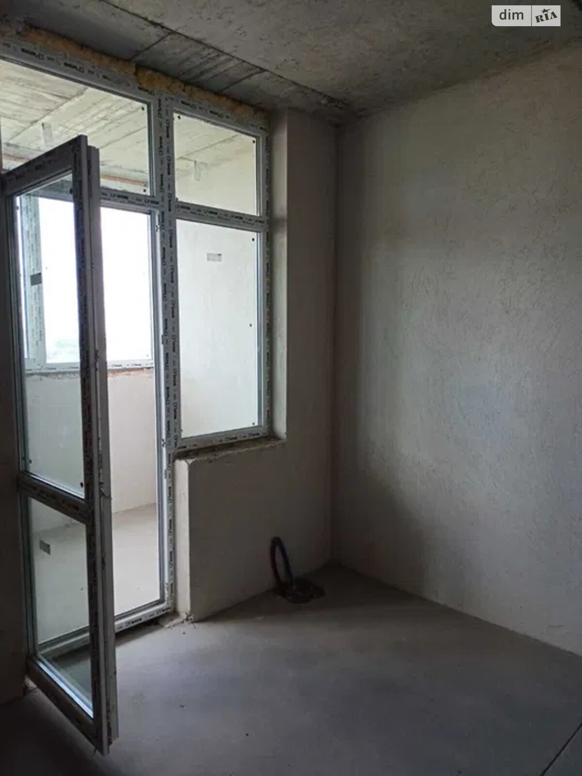 Продаж трикімнатної квартири в Києві, на вул. Володимира Сосюри 6, район Стара Дарниця фото 1 Продаж трикімнатної квартири в Києві, на вул. Володимира Сосюри 6, район Стара Дарниця фото 1