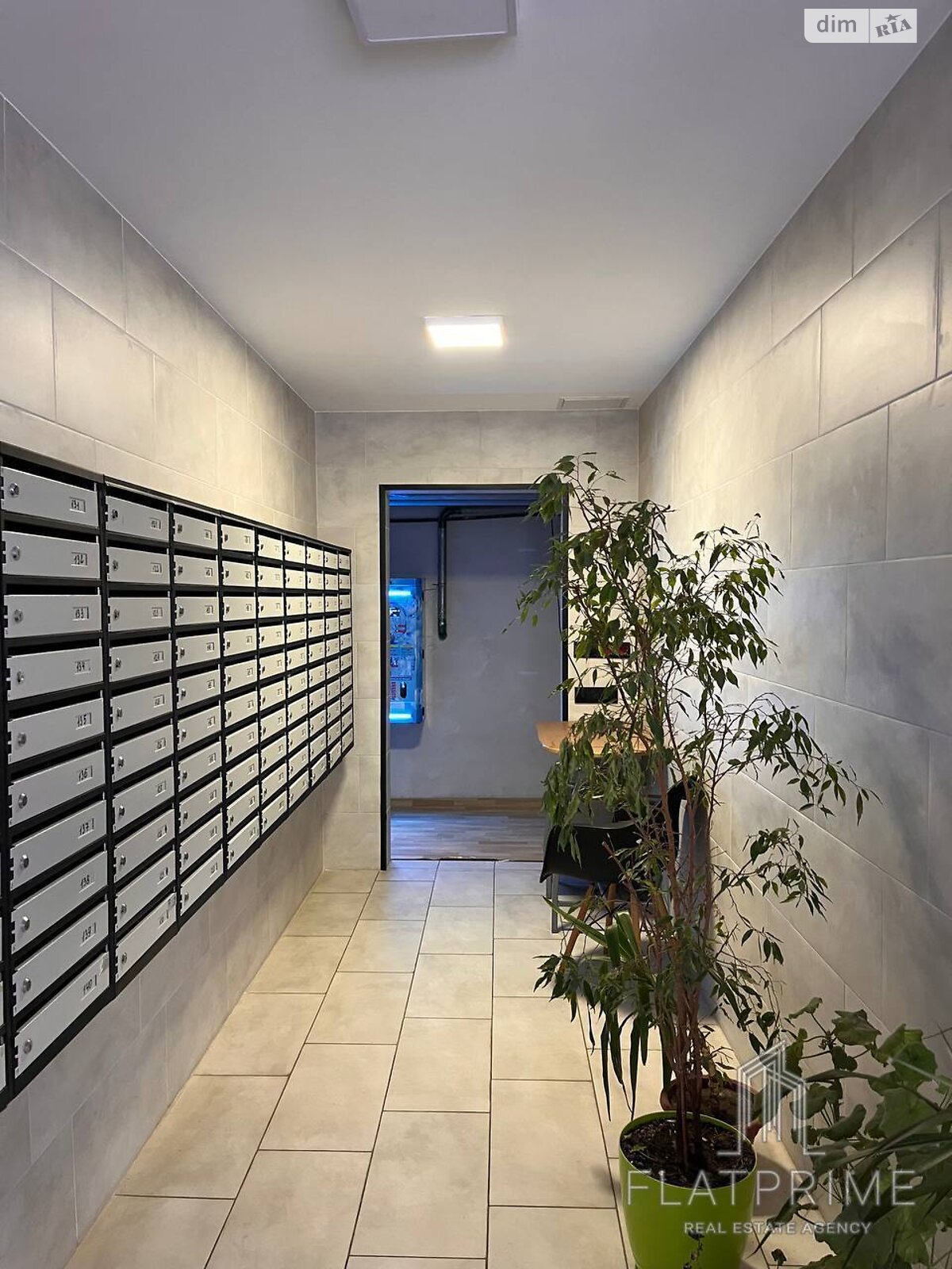 Продажа однокомнатной квартиры в Киеве, на бул. Ярослава Гашека 20 корпус 1, район Старая Дарница фото 1