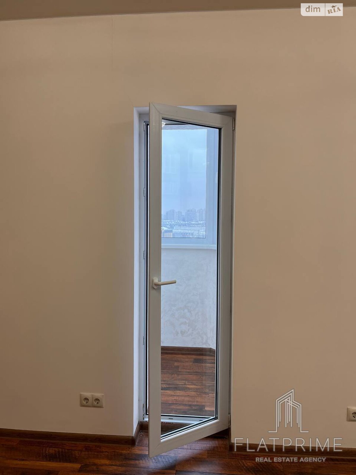 Продажа однокомнатной квартиры в Киеве, на бул. Ярослава Гашека 20 корпус 1, район Старая Дарница фото 1