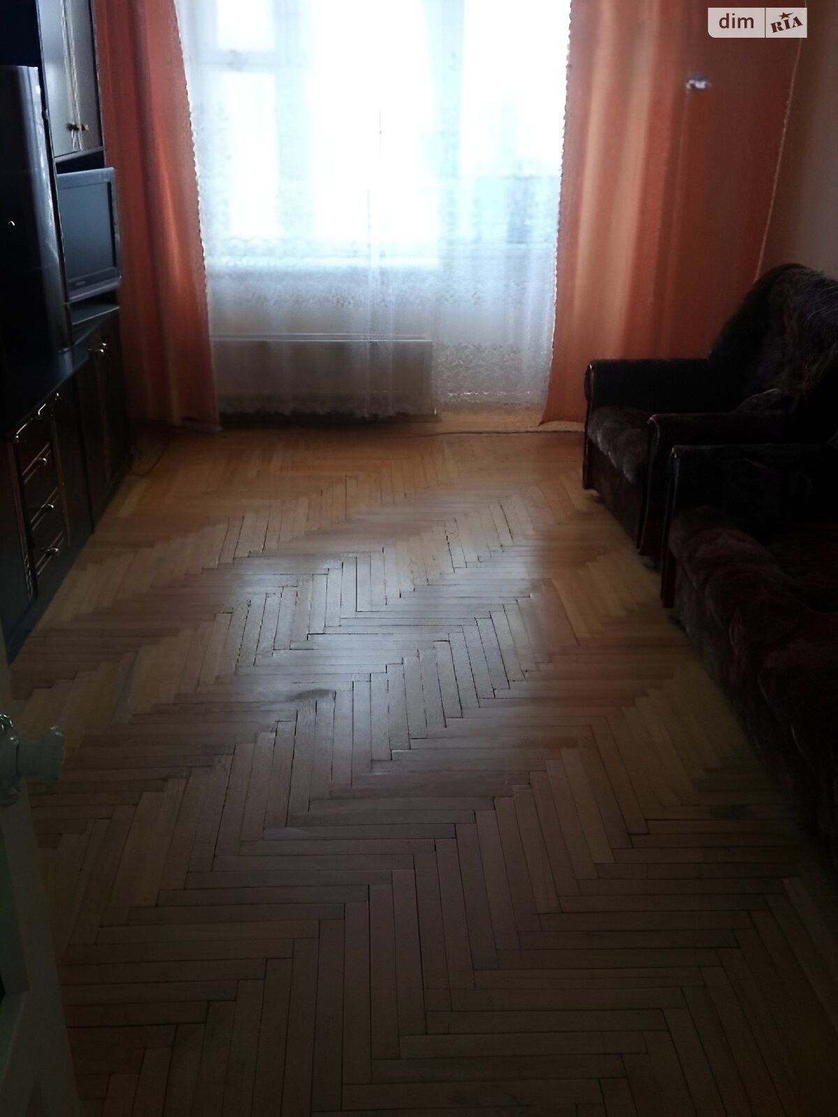 Продаж трикімнатної квартири в Києві, на вул. Слобожанська 9, район Стара Дарниця фото 1 Продаж трикімнатної квартири в Києві, на вул. Слобожанська 9, район Стара Дарниця фото 1