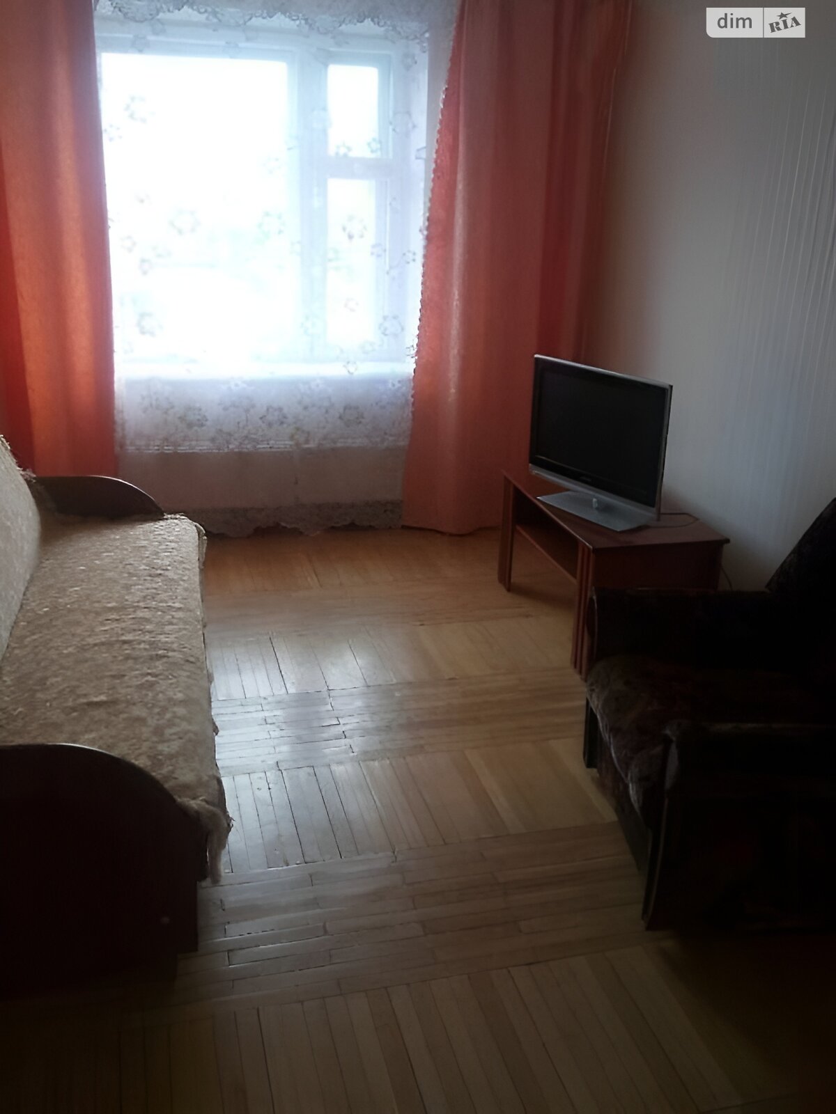 Продаж трикімнатної квартири в Києві, на вул. Слобожанська 9, район Стара Дарниця фото 1 Продаж трикімнатної квартири в Києві, на вул. Слобожанська 9, район Стара Дарниця фото 1