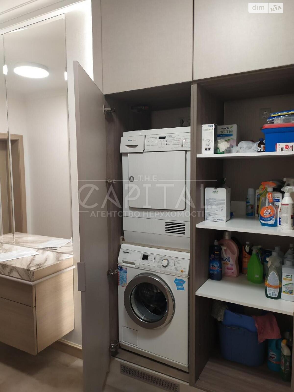 Продаж семикімнатної квартири в Києві, на вул. Старонаводницька 13А, фото 1 Продаж семикімнатної квартири в Києві, на вул. Старонаводницька 13А, фото 1