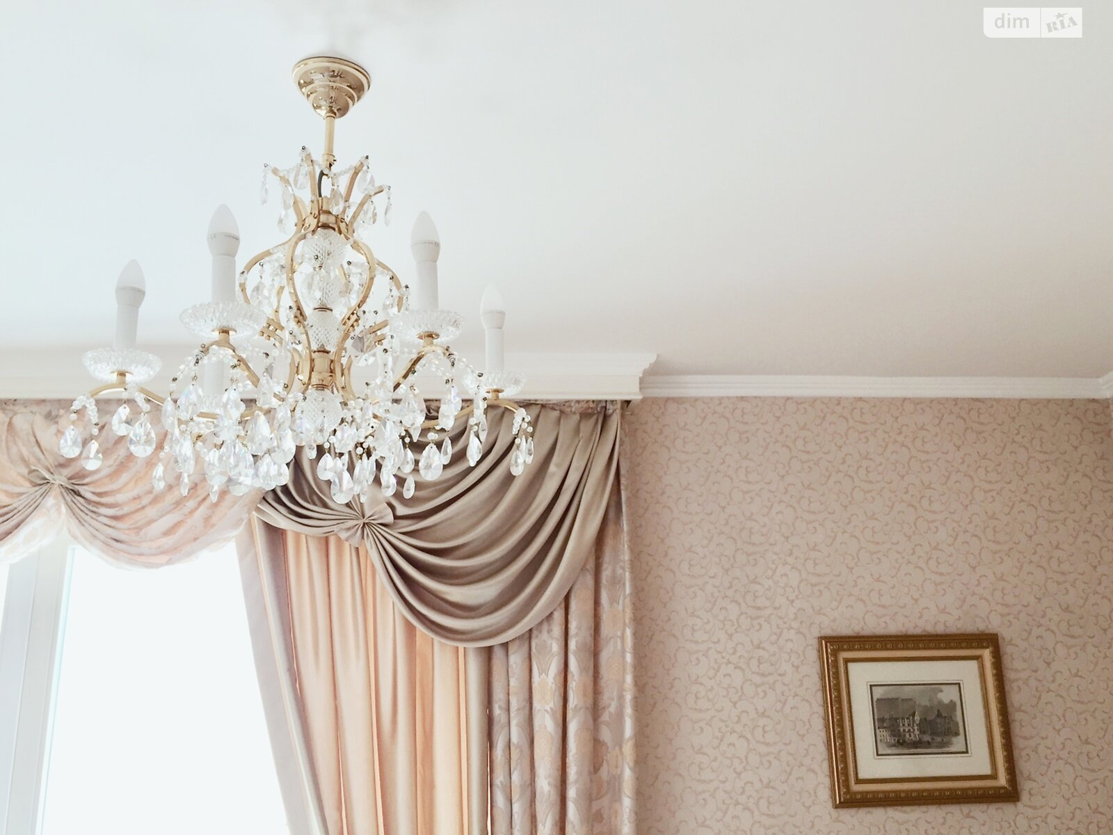 Продажа трехкомнатной квартиры в Киеве, на ул. Большая Житомирская, район Старый Киев фото 1 Продажа трехкомнатной квартиры в Киеве, на ул. Большая Житомирская, район Старый Киев фото 1