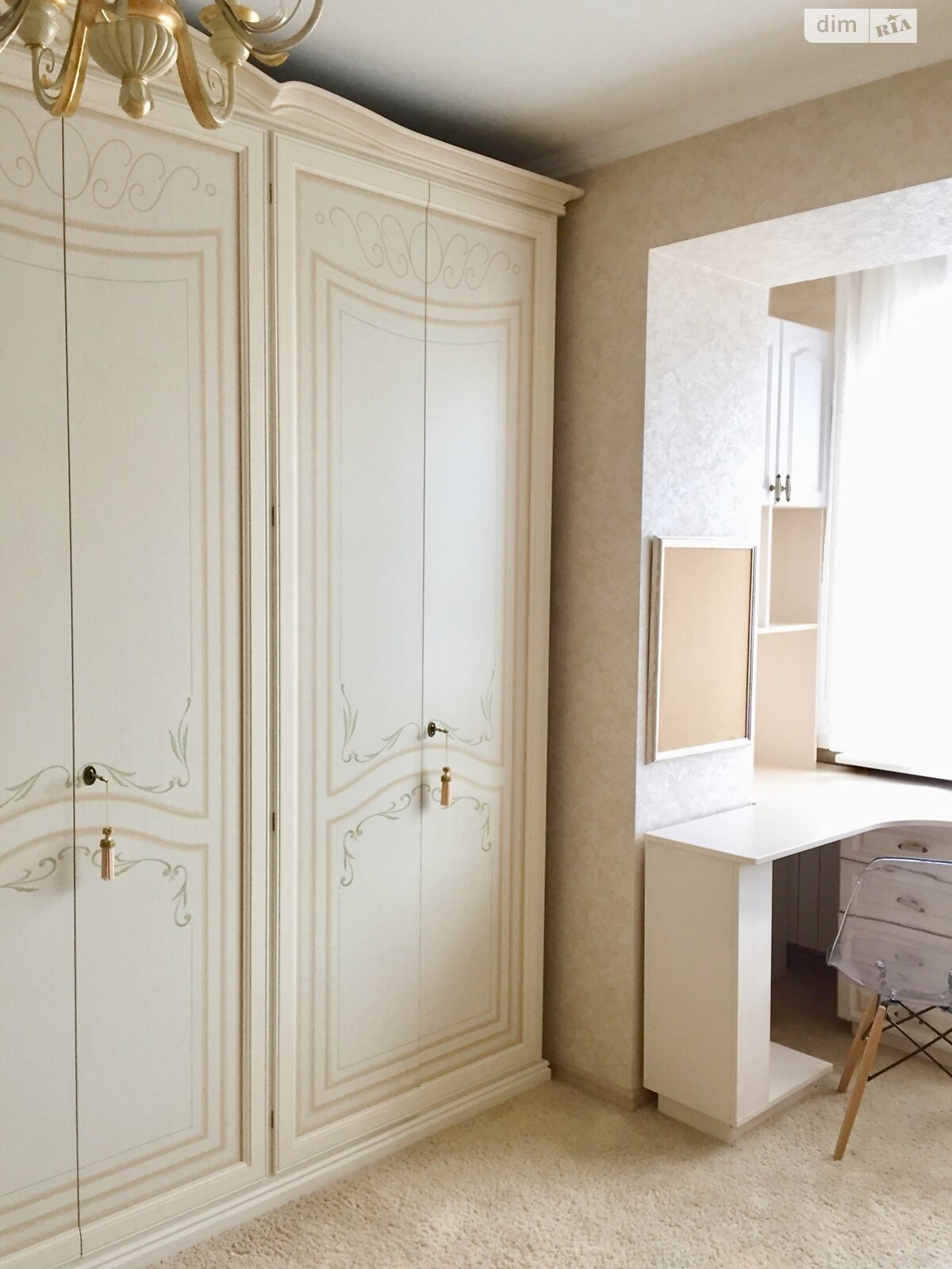 Продажа трехкомнатной квартиры в Киеве, на ул. Большая Житомирская, район Старый Киев фото 1 Продажа трехкомнатной квартиры в Киеве, на ул. Большая Житомирская, район Старый Киев фото 1