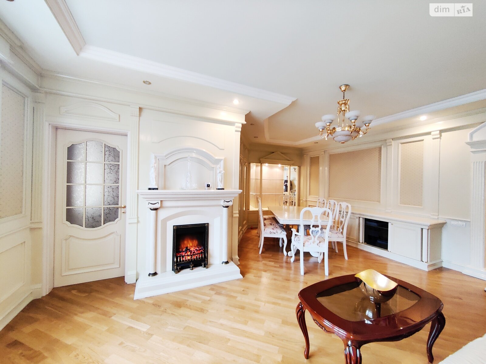 Продажа трехкомнатной квартиры в Киеве, на ул. Большая Житомирская, район Старый Киев фото 1 Продажа трехкомнатной квартиры в Киеве, на ул. Большая Житомирская, район Старый Киев фото 1