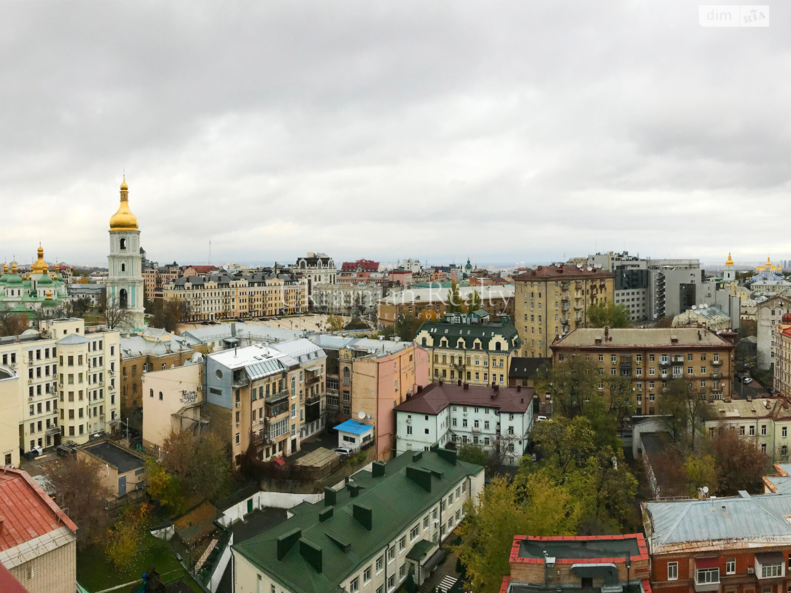 Продаж чотирикімнатної квартири в Києві, на вул. Ірининська 5/24, район Старий Київ фото 1 Продаж чотирикімнатної квартири в Києві, на вул. Ірининська 5/24, район Старий Київ фото 1