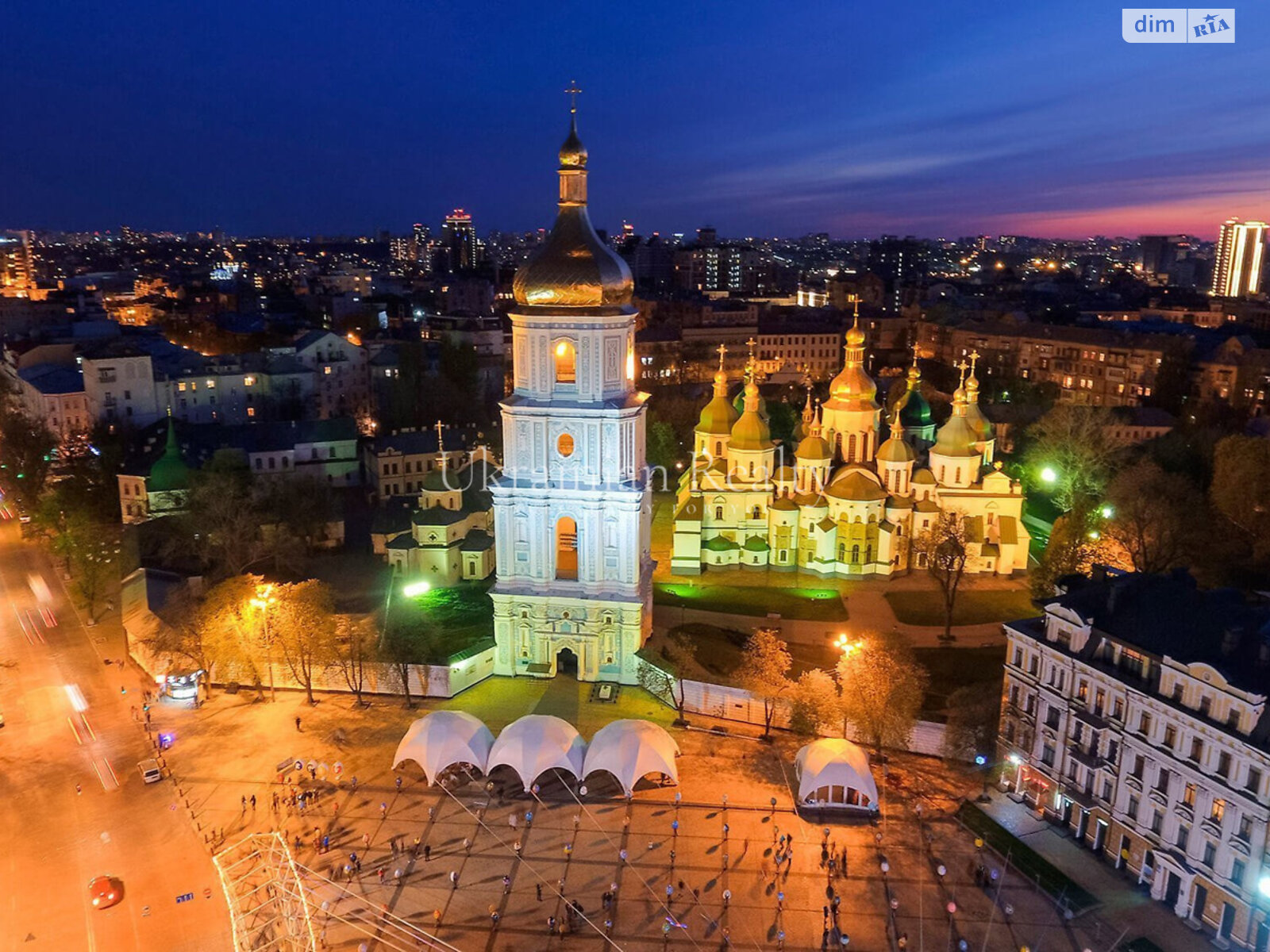 Продаж чотирикімнатної квартири в Києві, на вул. Ірининська 5/24, район Старий Київ фото 1 Продаж чотирикімнатної квартири в Києві, на вул. Ірининська 5/24, район Старий Київ фото 1