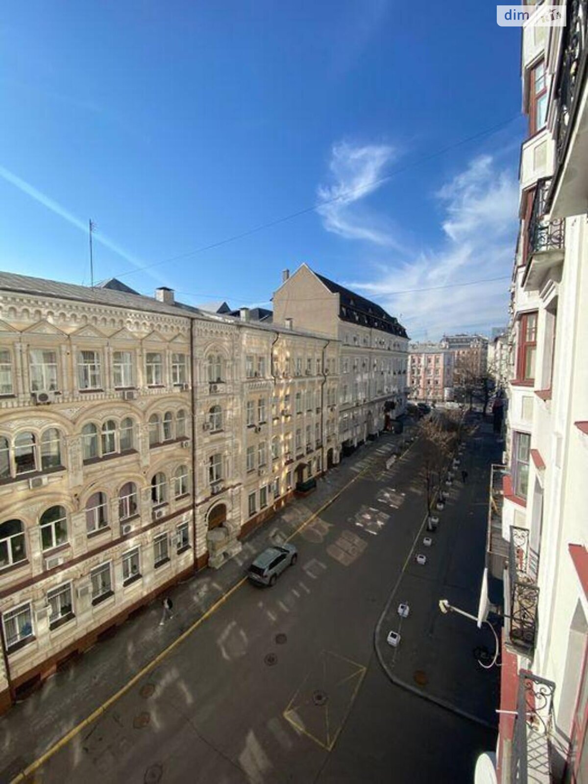 Продажа трехкомнатной квартиры в Киеве, на ул. Ирининская 5/24, район Старый Киев фото 1 Продажа трехкомнатной квартиры в Киеве, на ул. Ирининская 5/24, район Старый Киев фото 1