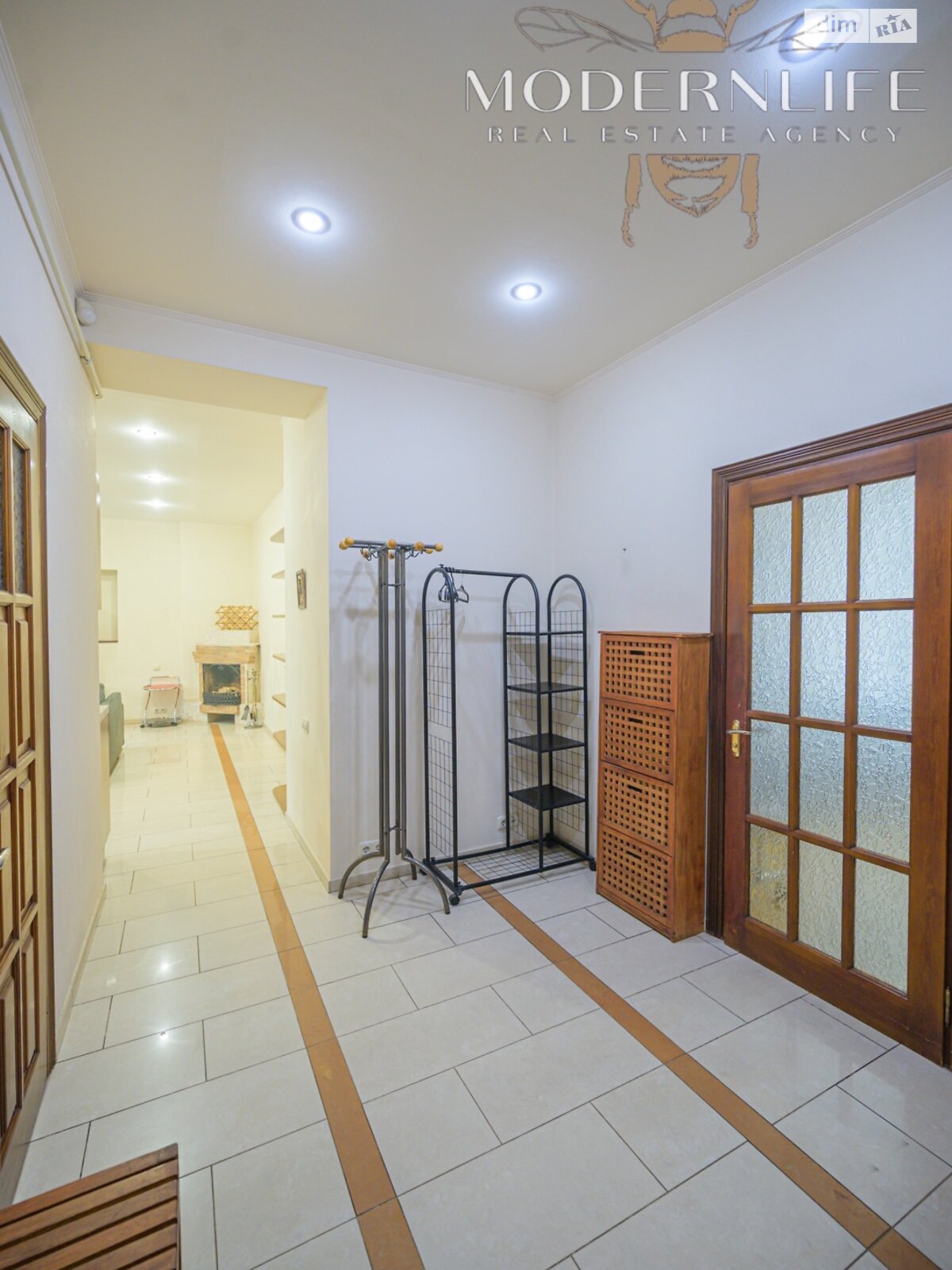 Продаж двокімнатної квартири в Києві, на вул. Костельна 6, район Старий Київ фото 1 Продаж двокімнатної квартири в Києві, на вул. Костельна 6, район Старий Київ фото 1