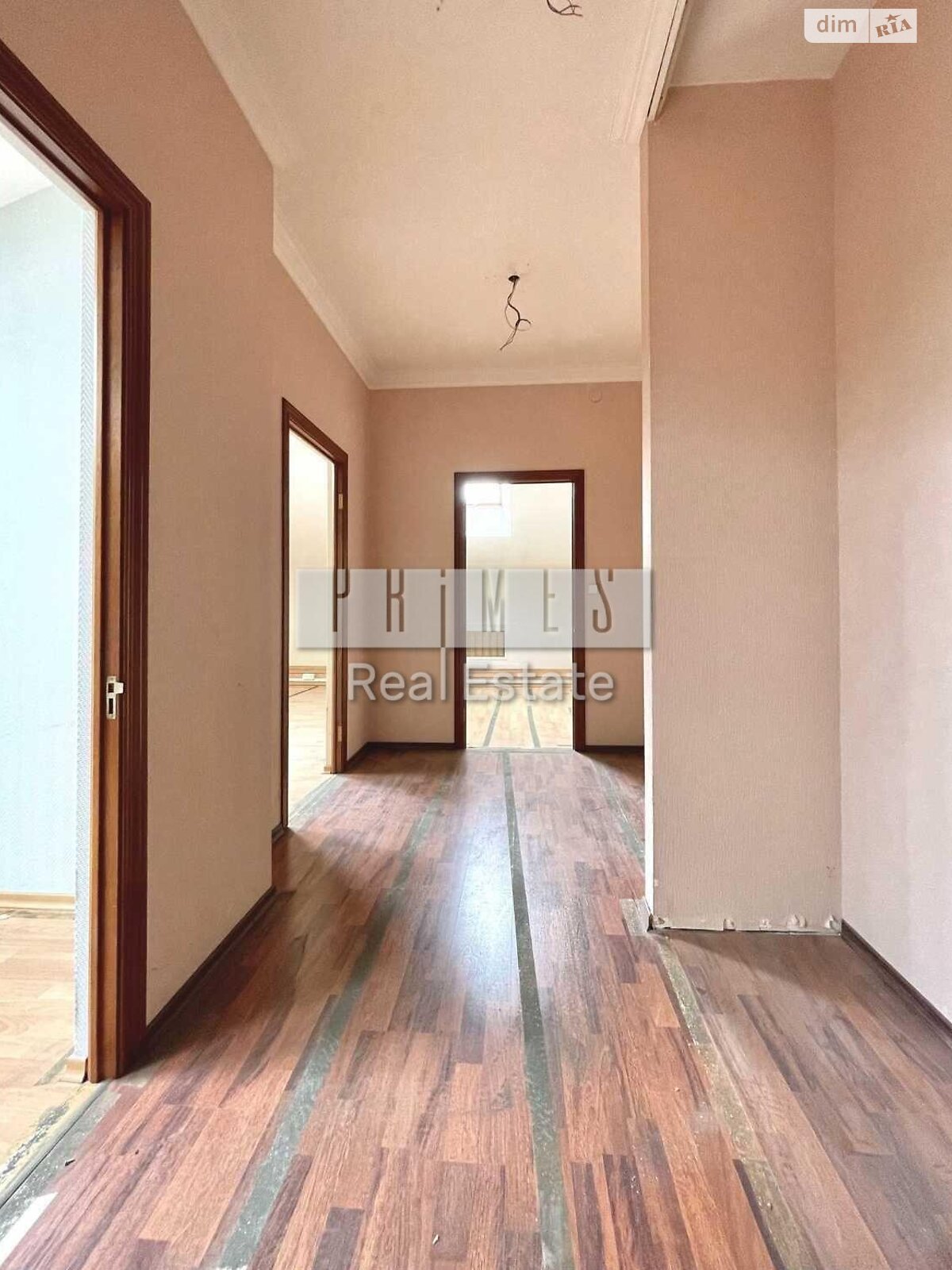 Продаж трикімнатної квартири в Києві, на вул. Костельна 6, район Старий Київ фото 1 Продаж трикімнатної квартири в Києві, на вул. Костельна 6, район Старий Київ фото 1