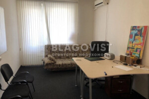 Продаж трикімнатної квартири в Києві, на вул. Мала Житомирська 10, район Старий Київ фото 2