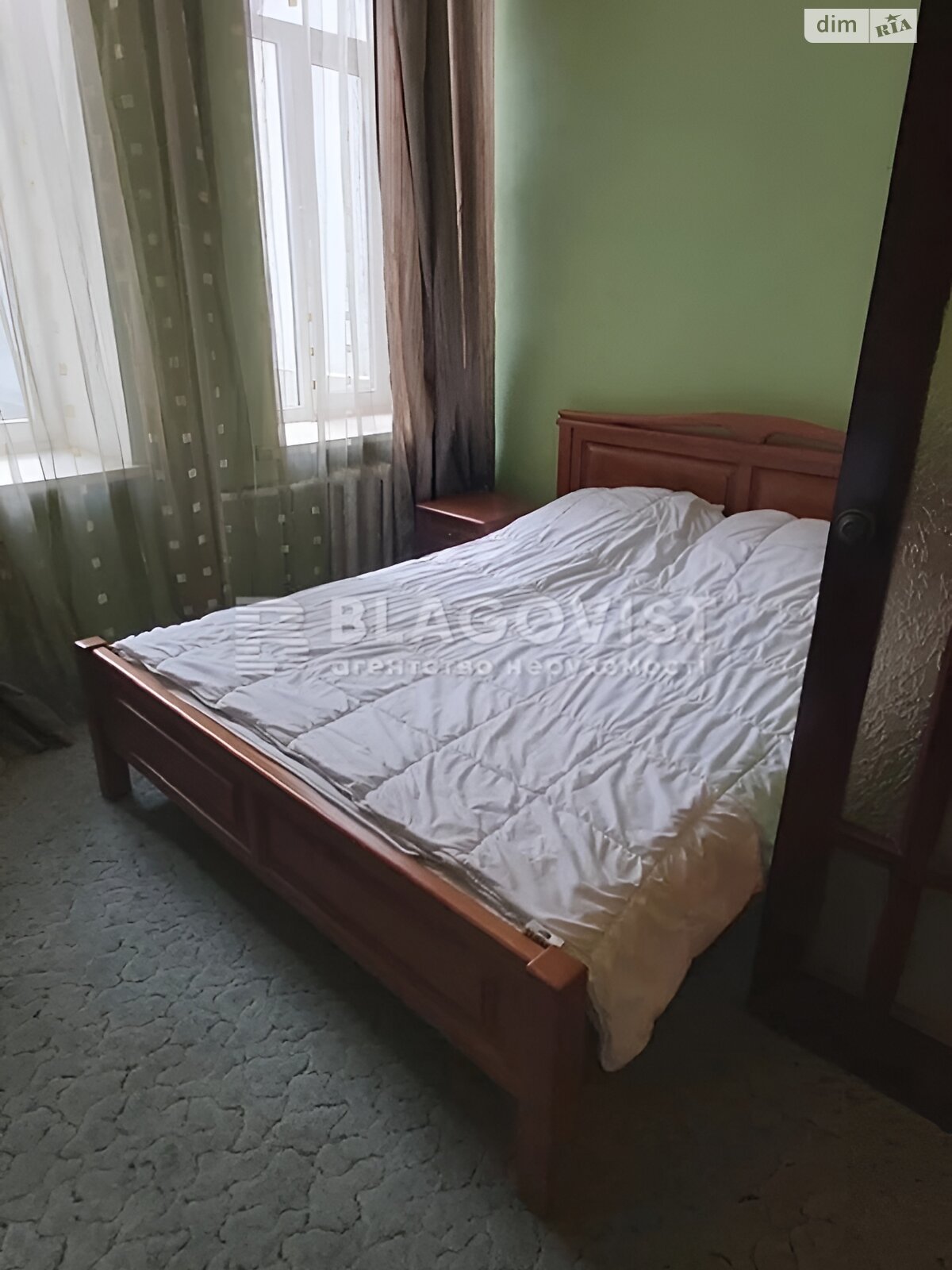 Продажа трехкомнатной квартиры в Киеве, на ул. Малая Житомирская 7, район Старый Киев фото 1 Продажа трехкомнатной квартиры в Киеве, на ул. Малая Житомирская 7, район Старый Киев фото 1