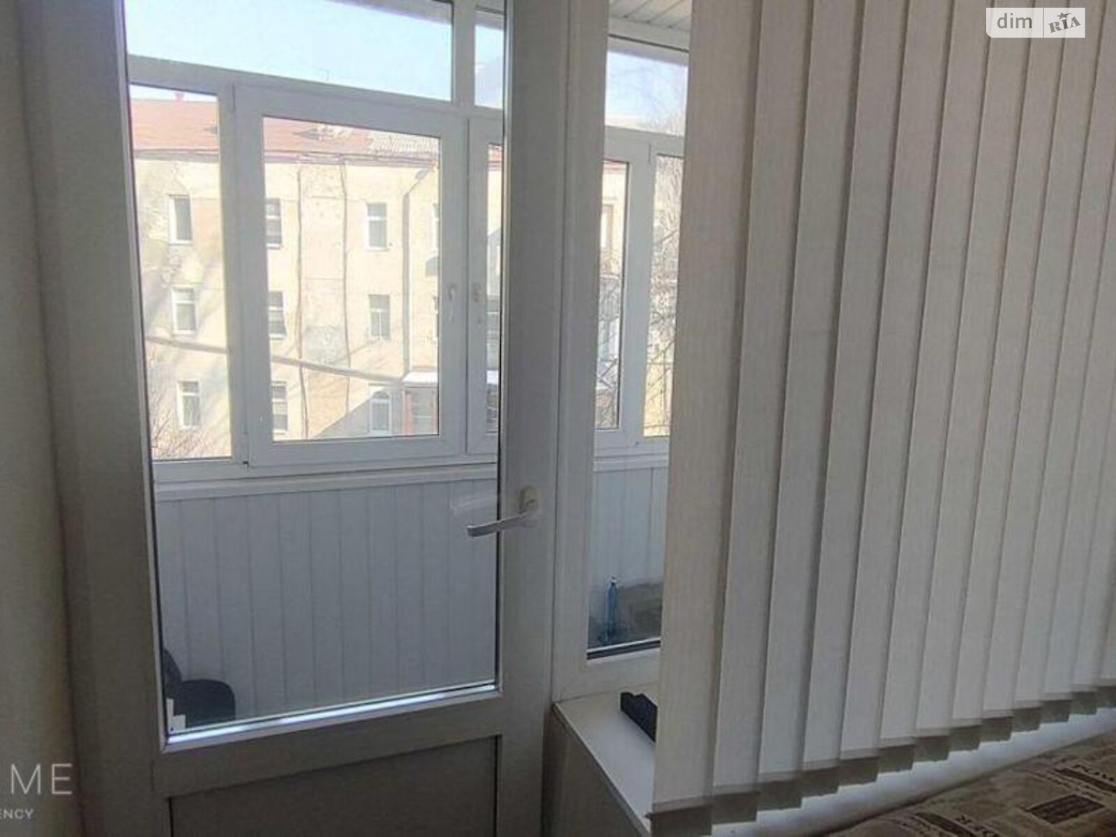 Продажа трехкомнатной квартиры в Киеве, на ул. Малая Житомирская 10, район Старый Киев фото 1 Продажа трехкомнатной квартиры в Киеве, на ул. Малая Житомирская 10, район Старый Киев фото 1