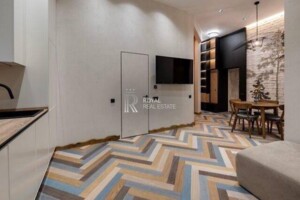 Продажа однокомнатной квартиры в Киеве, на пл. Михайловская 6, район Старый Киев фото 2 Продажа однокомнатной квартиры в Киеве, на пл. Михайловская 6, район Старый Киев фото 2