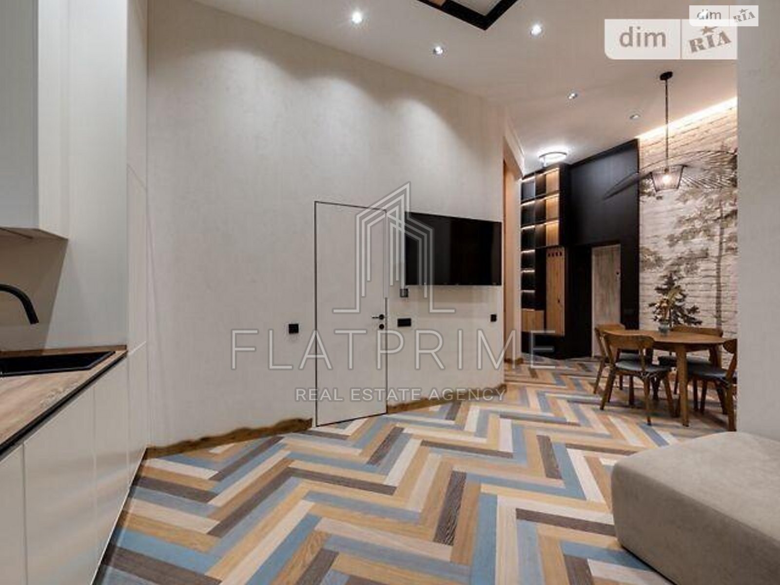 Продажа двухкомнатной квартиры в Киеве, на пл. Михайловская 6, район Старый Киев фото 1