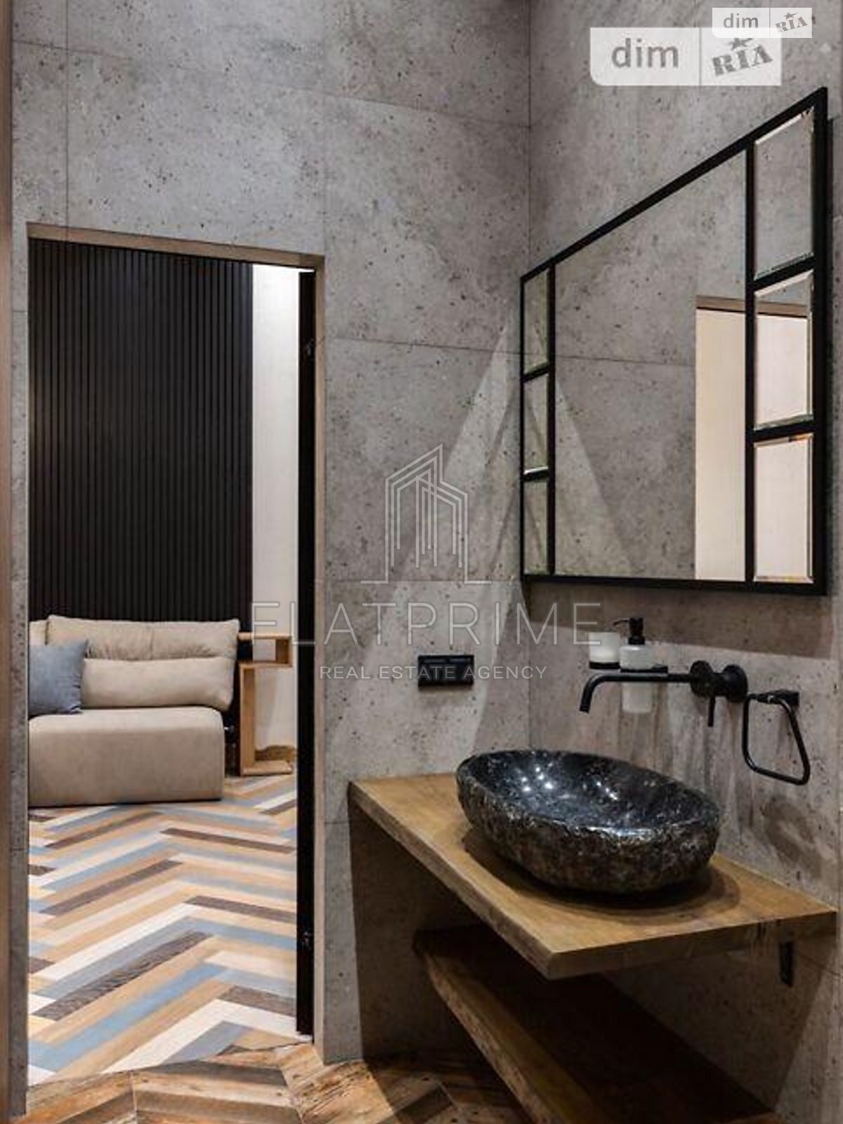 Продажа двухкомнатной квартиры в Киеве, на пл. Михайловская 6, район Старый Киев фото 1