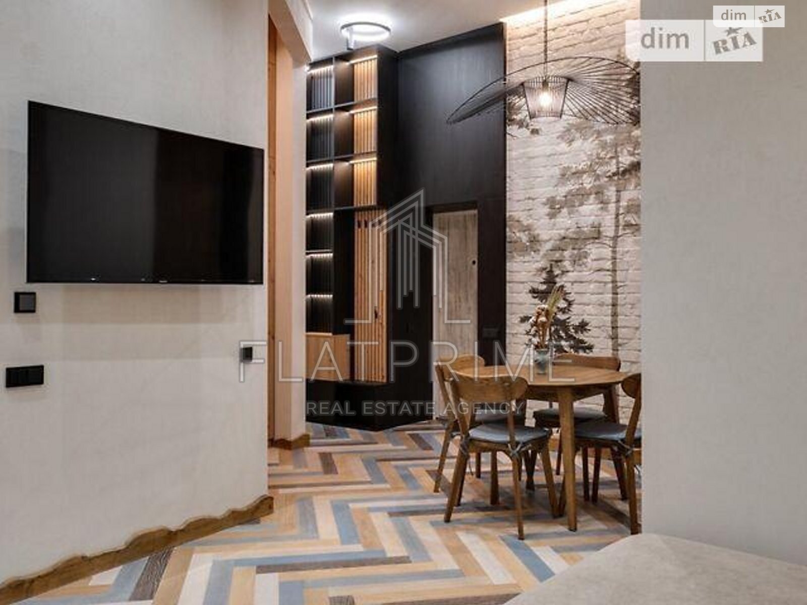 Продажа двухкомнатной квартиры в Киеве, на пл. Михайловская 6, район Старый Киев фото 1