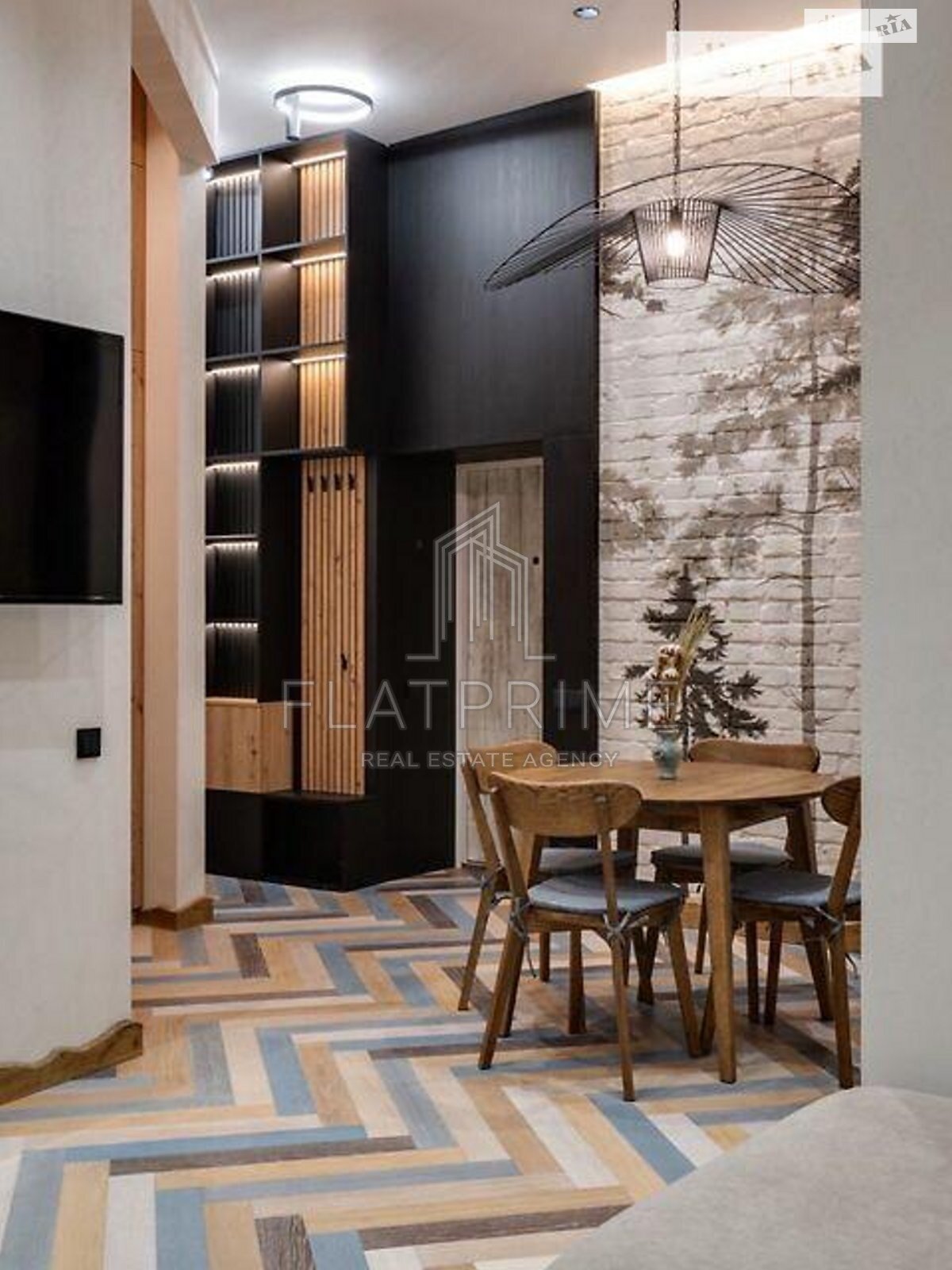 Продажа двухкомнатной квартиры в Киеве, на пл. Михайловская 6, район Старый Киев фото 1