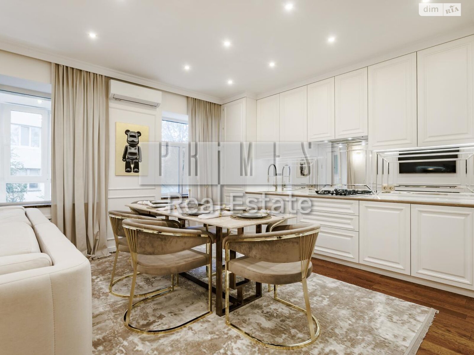 Продажа двухкомнатной квартиры в Киеве, на ул. Олеся Гончара 8, район Старый Киев фото 1