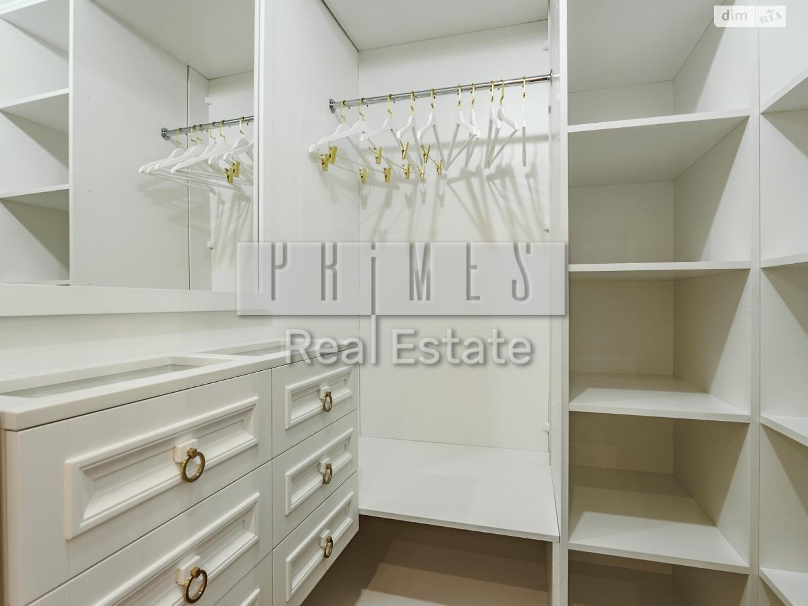 Продажа двухкомнатной квартиры в Киеве, на ул. Олеся Гончара 8, район Старый Киев фото 1