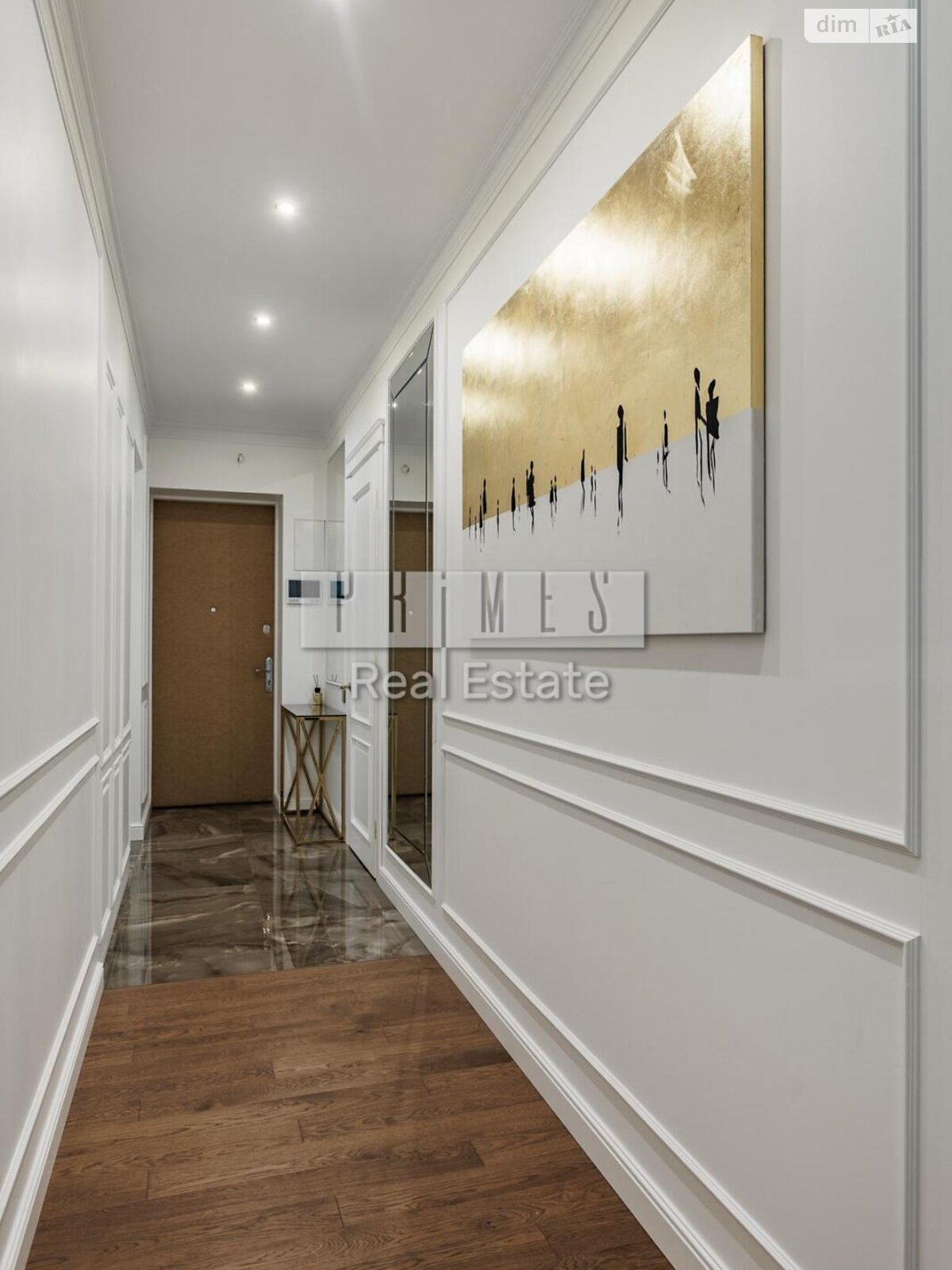 Продажа двухкомнатной квартиры в Киеве, на ул. Олеся Гончара 8, район Старый Киев фото 1