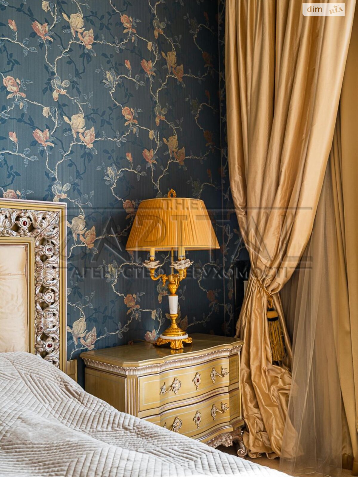 Продажа пятикомнатной квартиры в Киеве, на ул. Паторжинского 14, район Старый Киев фото 1