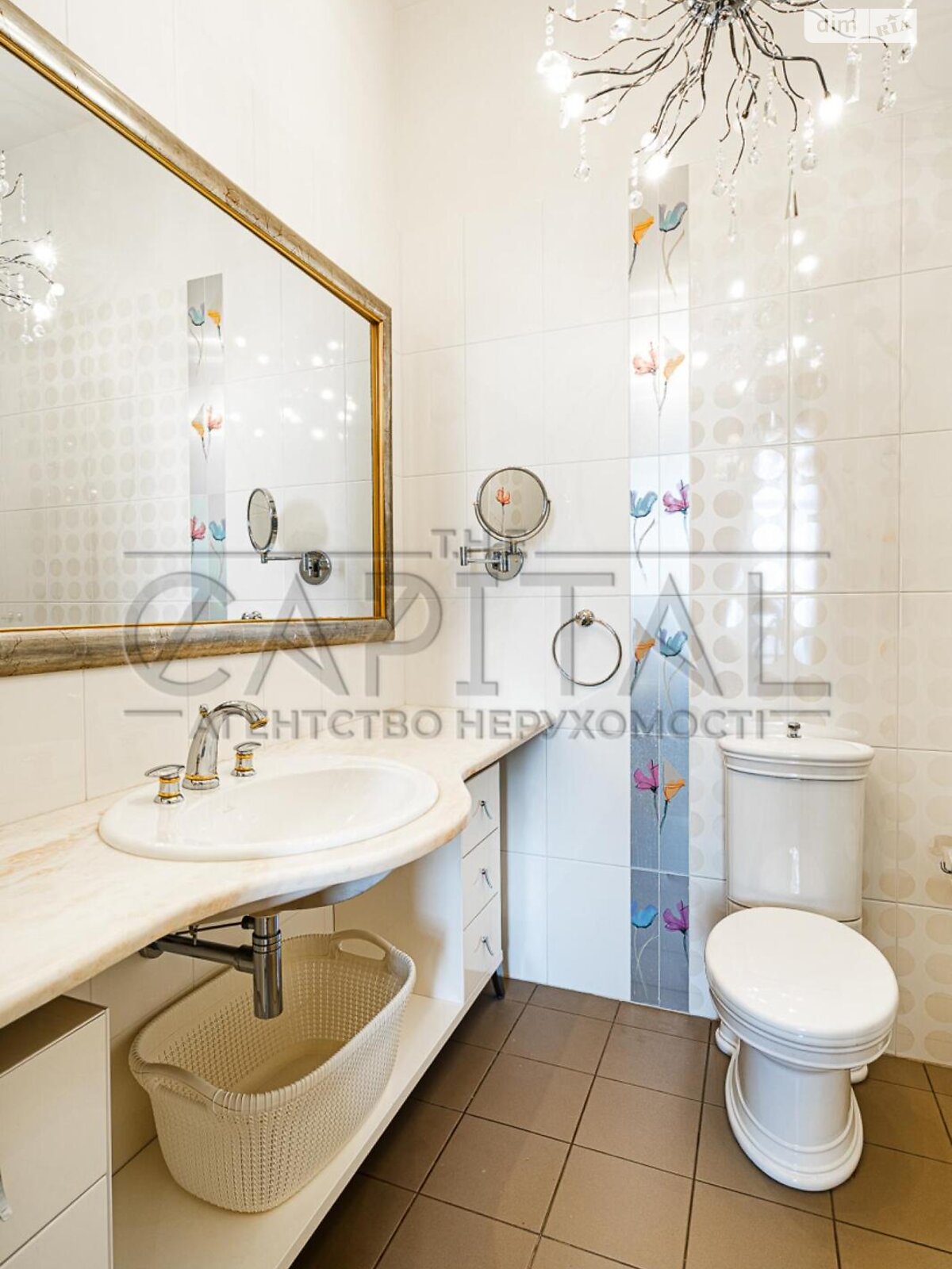 Продажа пятикомнатной квартиры в Киеве, на ул. Паторжинского 14, район Старый Киев фото 1