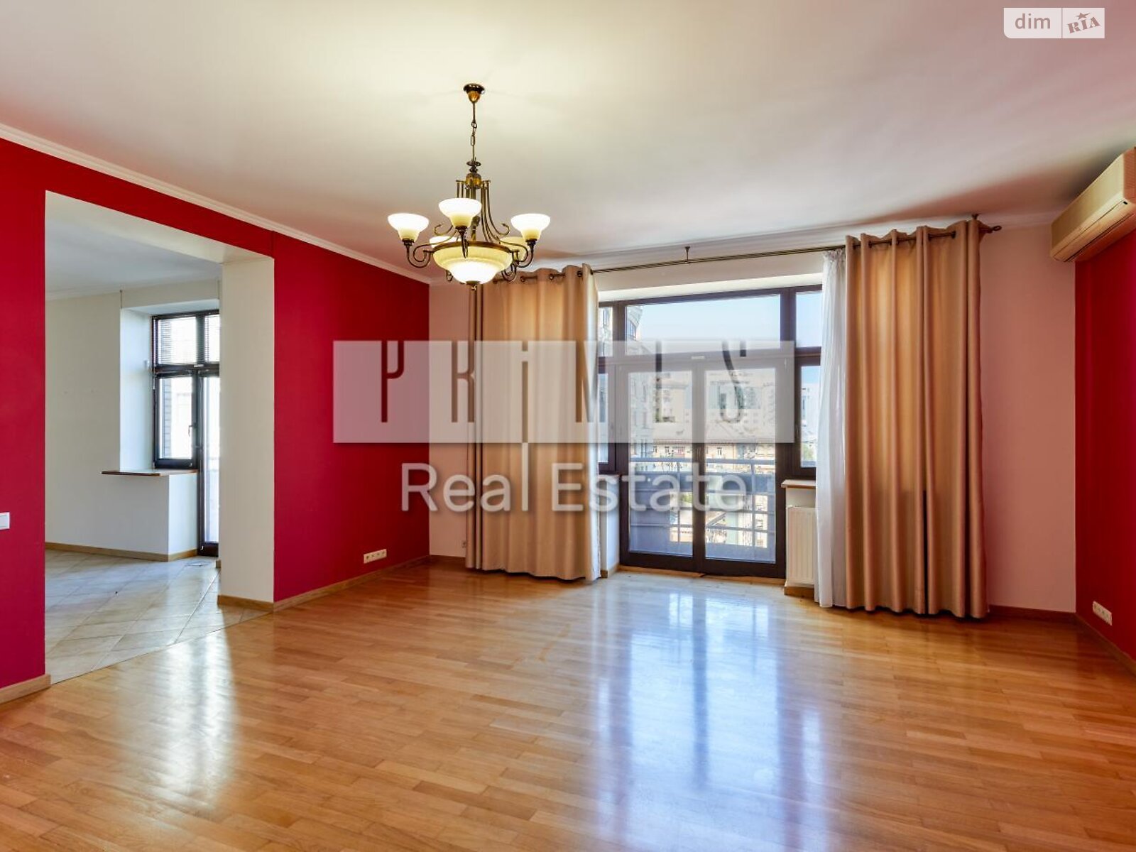 Продажа четырехкомнатной квартиры в Киеве, на ул. Паторжинского 14, район Старый Киев фото 1