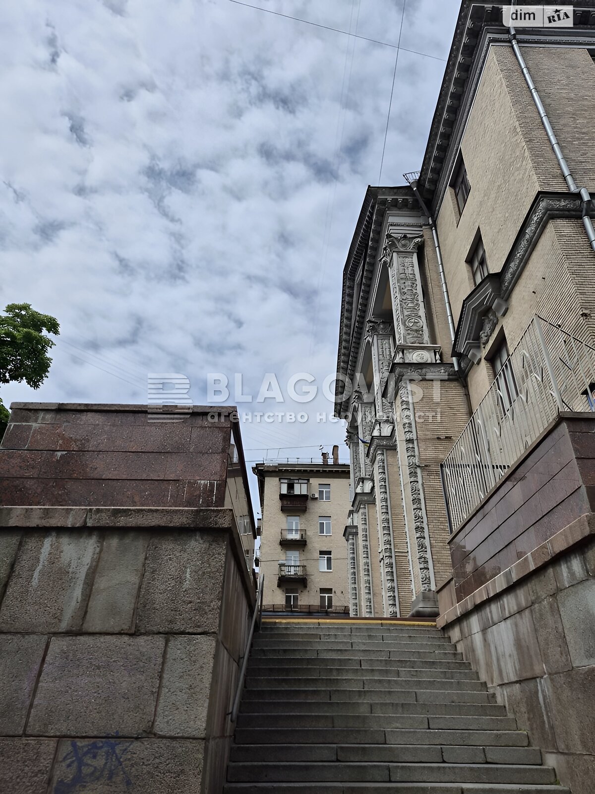 Продаж двокімнатної квартири в Києві, на вул. Прорізна 12А, район Шевченківський фото 1 Продаж двокімнатної квартири в Києві, на вул. Прорізна 12А, район Шевченківський фото 1