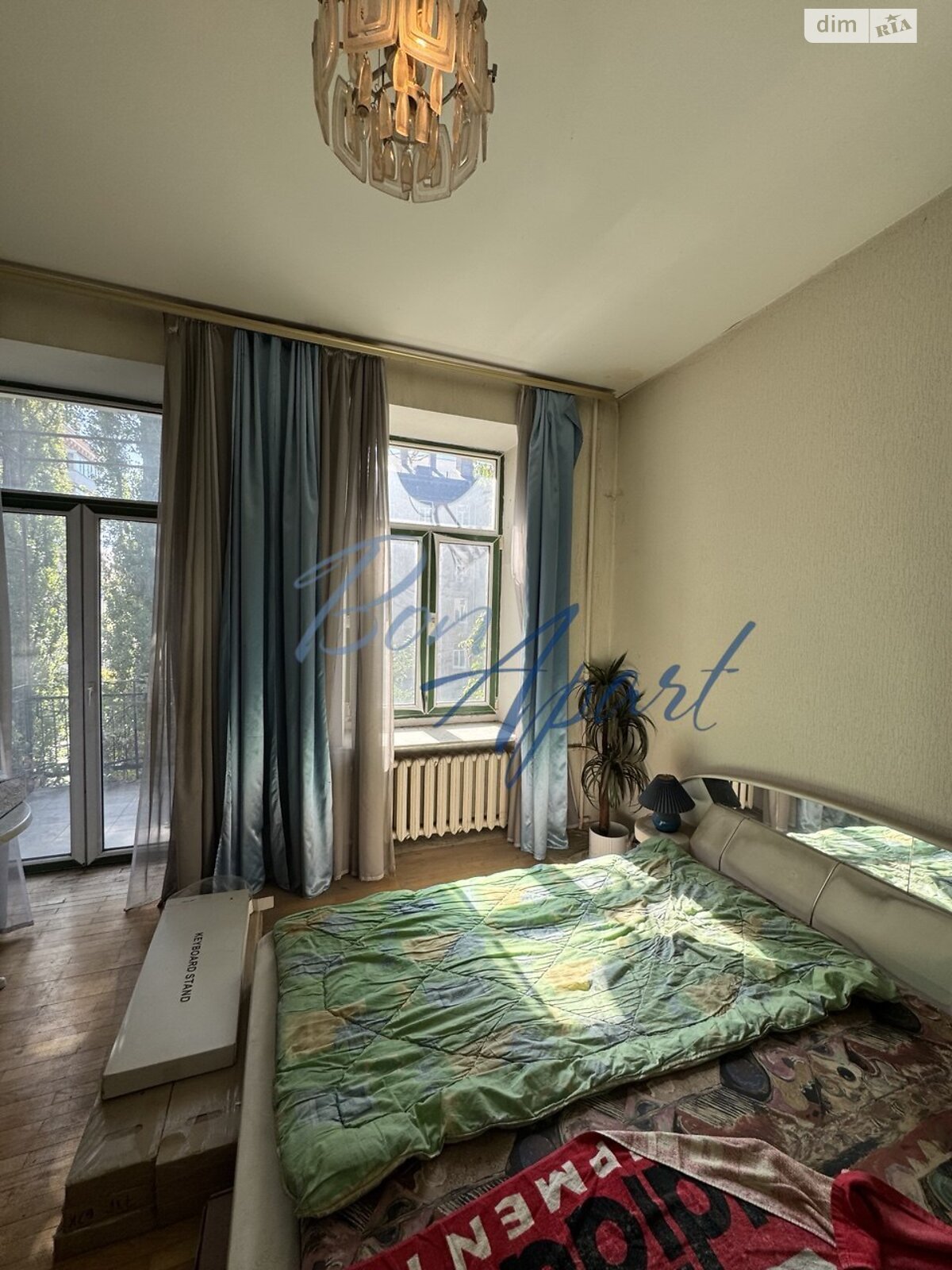 Продажа двухкомнатной квартиры в Киеве, на ул. Прорезная 12, район Старый Киев фото 1