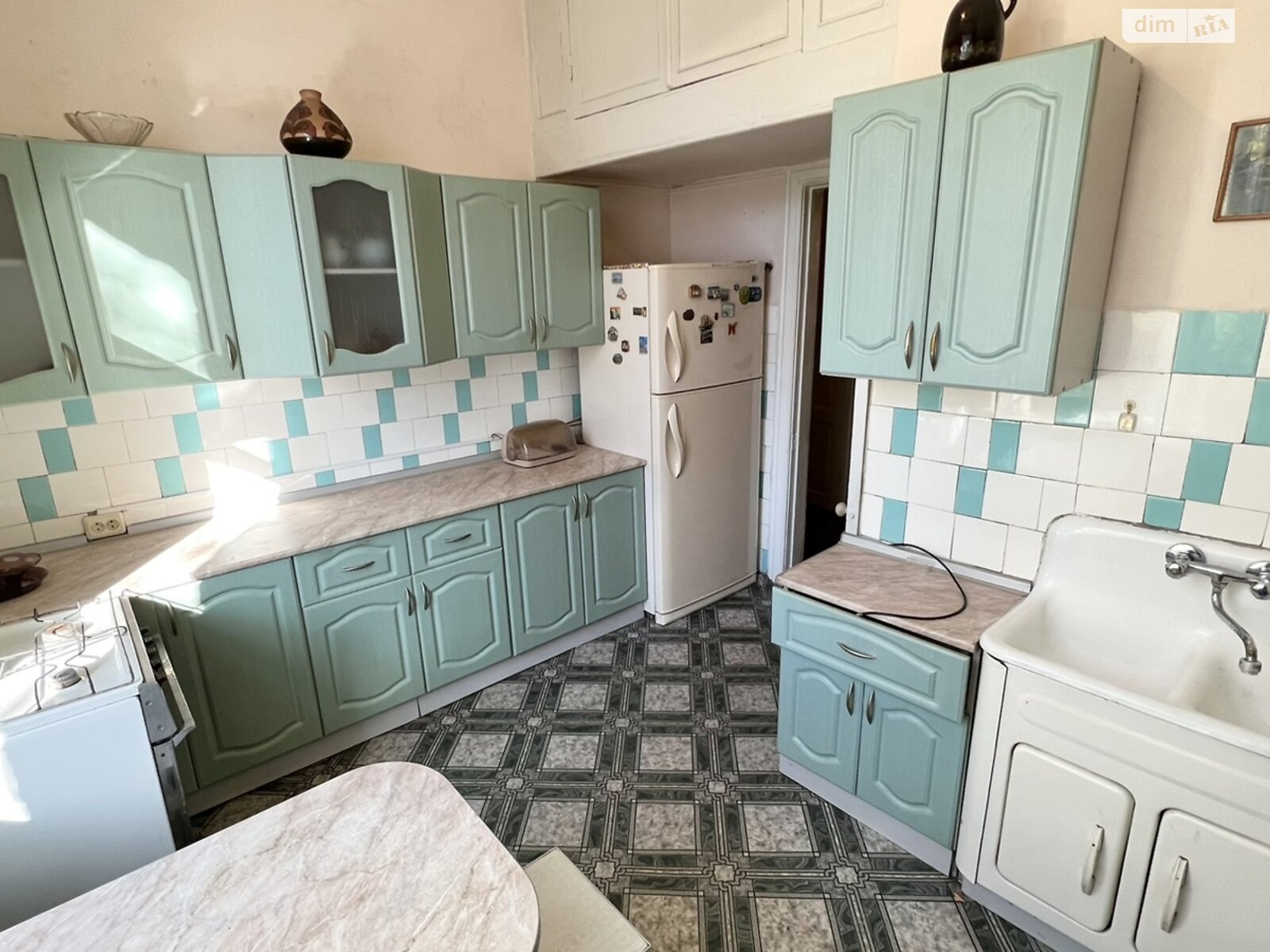Продажа трехкомнатной квартиры в Киеве, на ул. Рейтарская 35Б, район Старый Киев фото 1 Продажа трехкомнатной квартиры в Киеве, на ул. Рейтарская 35Б, район Старый Киев фото 1
