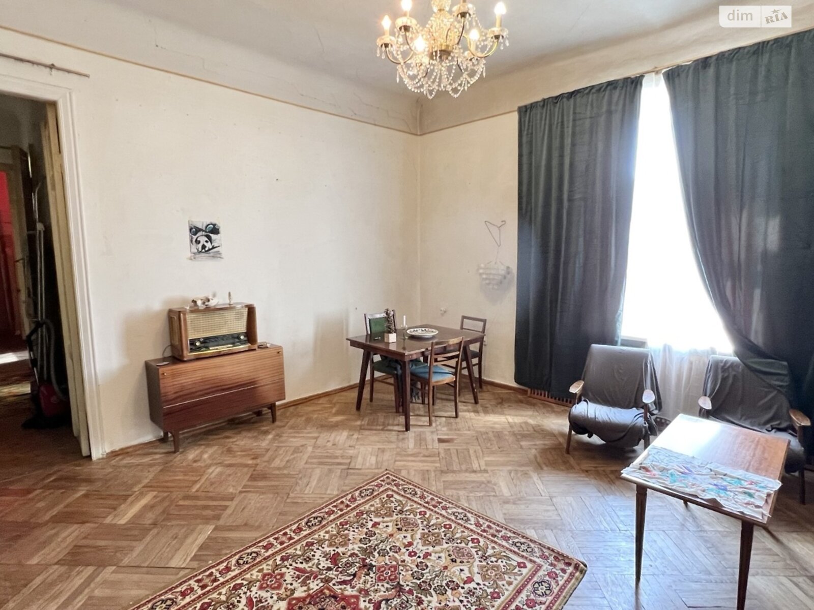 Продажа трехкомнатной квартиры в Киеве, на ул. Рейтарская 35Б, район Старый Киев фото 1 Продажа трехкомнатной квартиры в Киеве, на ул. Рейтарская 35Б, район Старый Киев фото 1