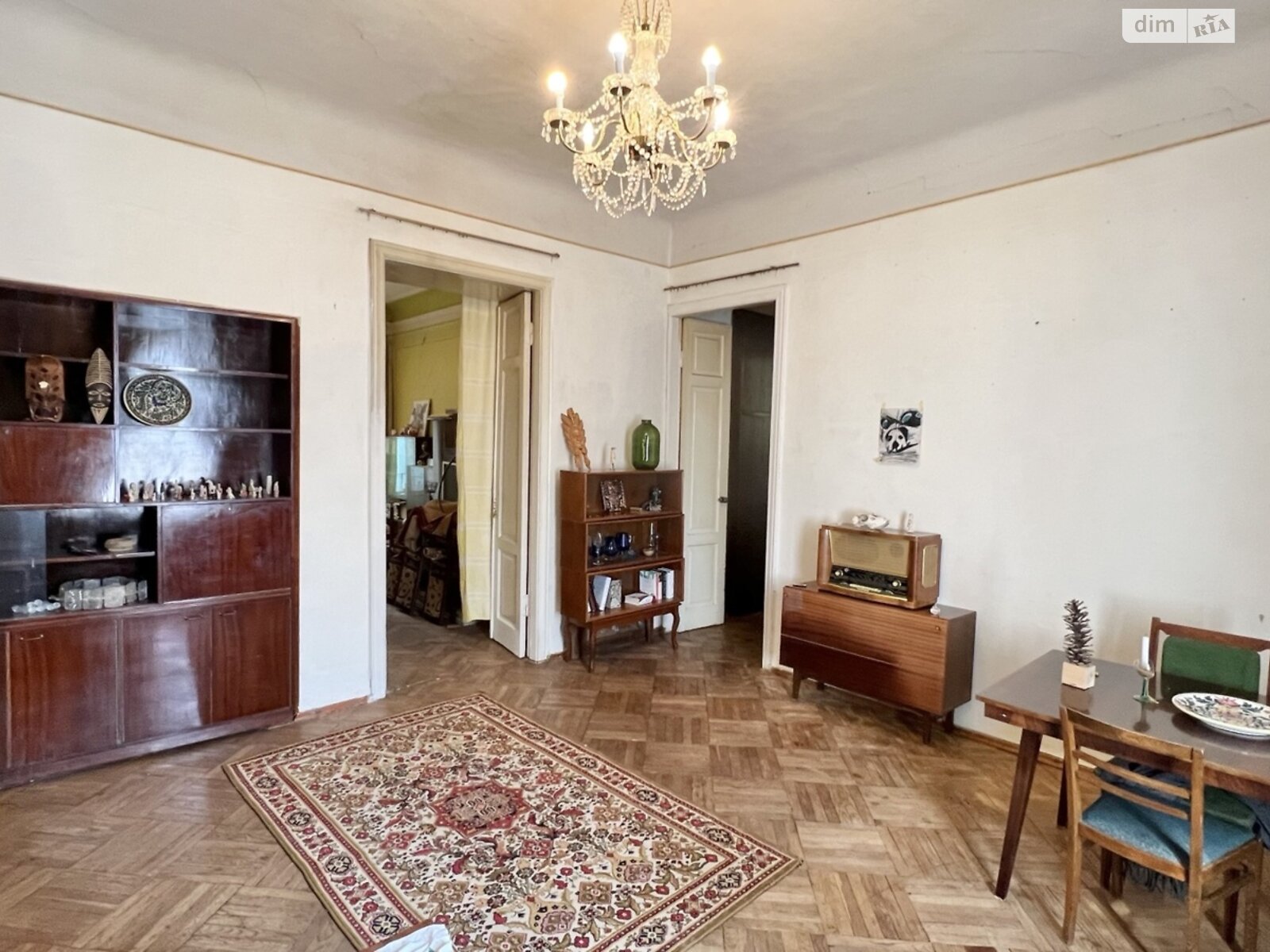 Продажа трехкомнатной квартиры в Киеве, на ул. Рейтарская 35Б, район Старый Киев фото 1 Продажа трехкомнатной квартиры в Киеве, на ул. Рейтарская 35Б, район Старый Киев фото 1