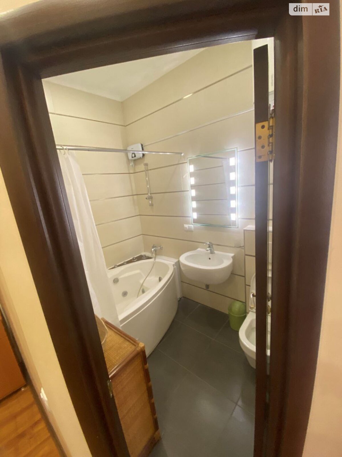 Продажа однокомнатной квартиры в Киеве, на ул. Рейтарская 25, район Старый Киев фото 1 Продажа однокомнатной квартиры в Киеве, на ул. Рейтарская 25, район Старый Киев фото 1