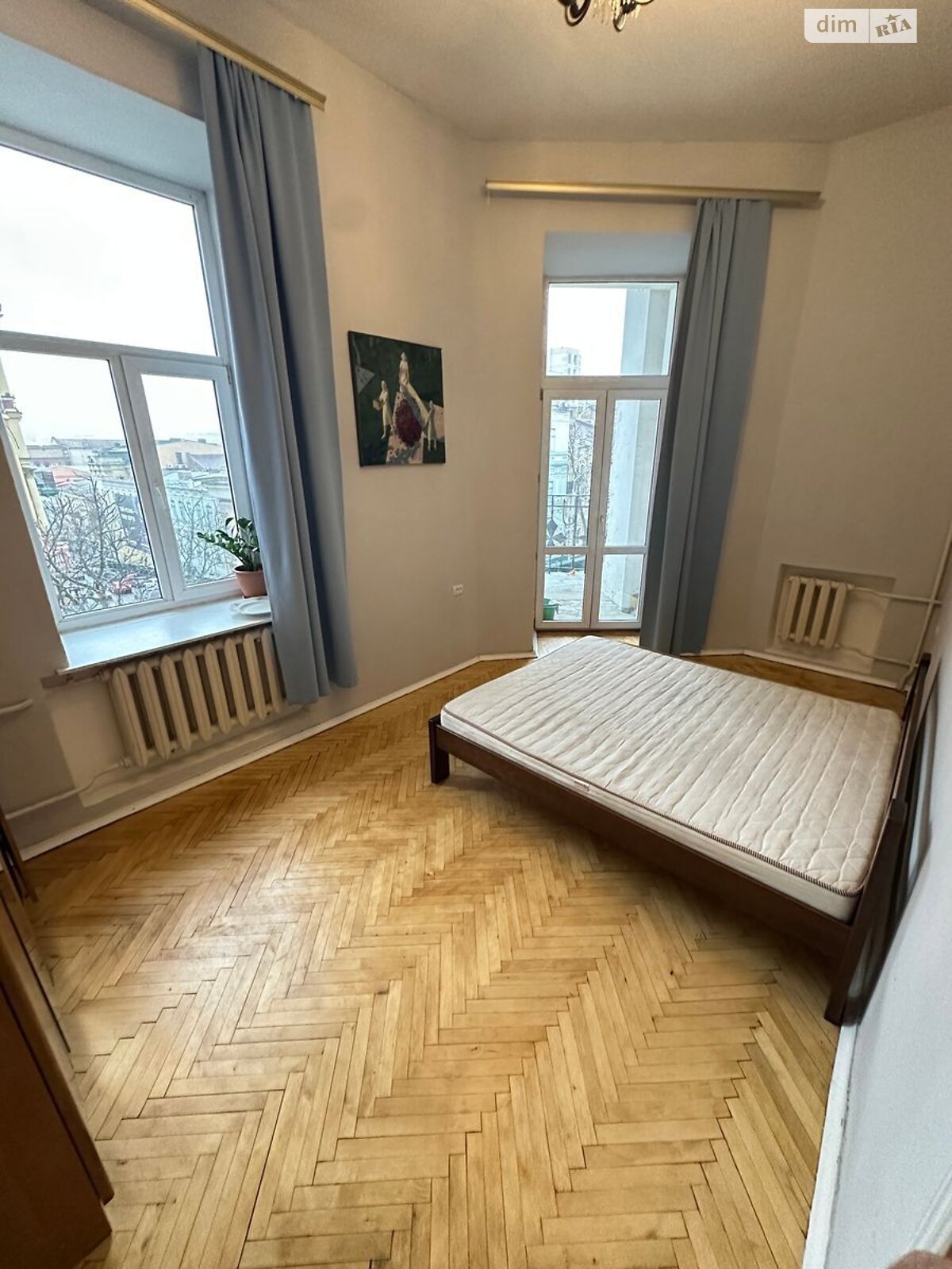 Продажа двухкомнатной квартиры в Киеве, на ул. Владимирская 40/2, район Старый Киев фото 1 Продажа двухкомнатной квартиры в Киеве, на ул. Владимирская 40/2, район Старый Киев фото 1