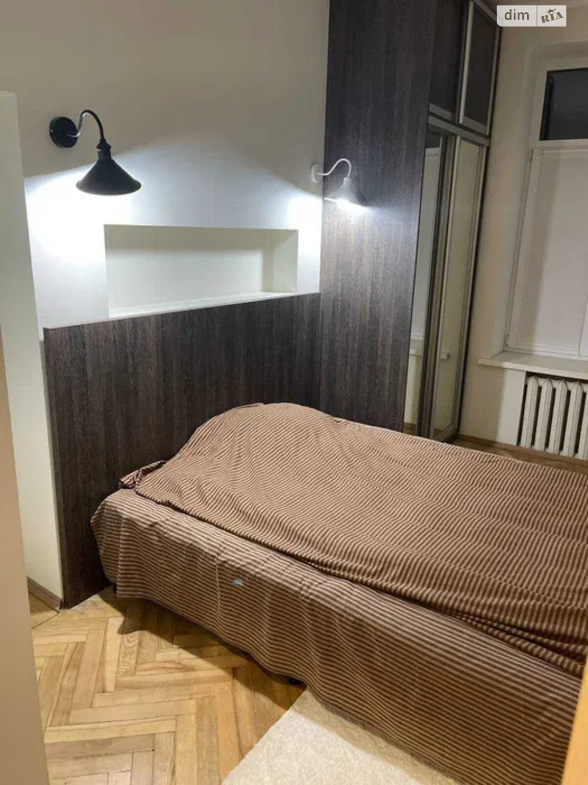 Продажа двухкомнатной квартиры в Киеве, на ул. Владимирская 7, район Старый Киев фото 1 Продажа двухкомнатной квартиры в Киеве, на ул. Владимирская 7, район Старый Киев фото 1