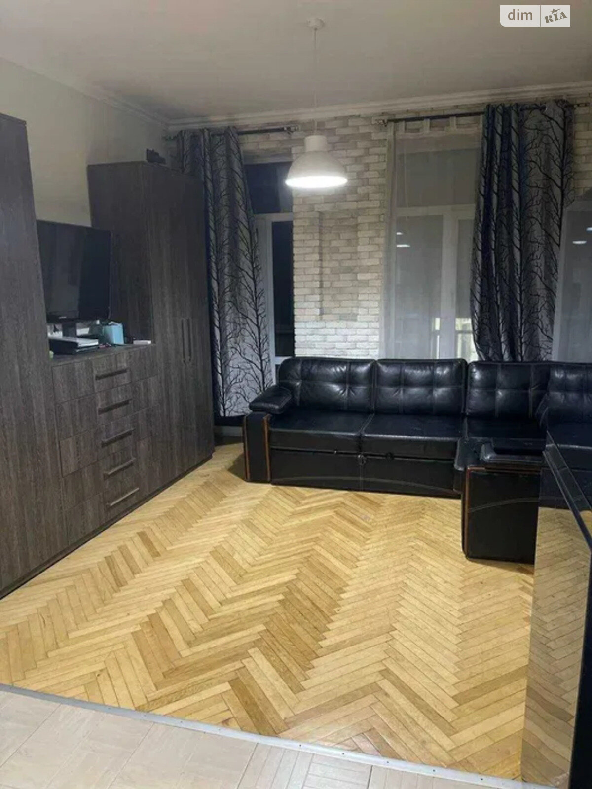 Продажа двухкомнатной квартиры в Киеве, на ул. Владимирская 7, район Старый Киев фото 1 Продажа двухкомнатной квартиры в Киеве, на ул. Владимирская 7, район Старый Киев фото 1