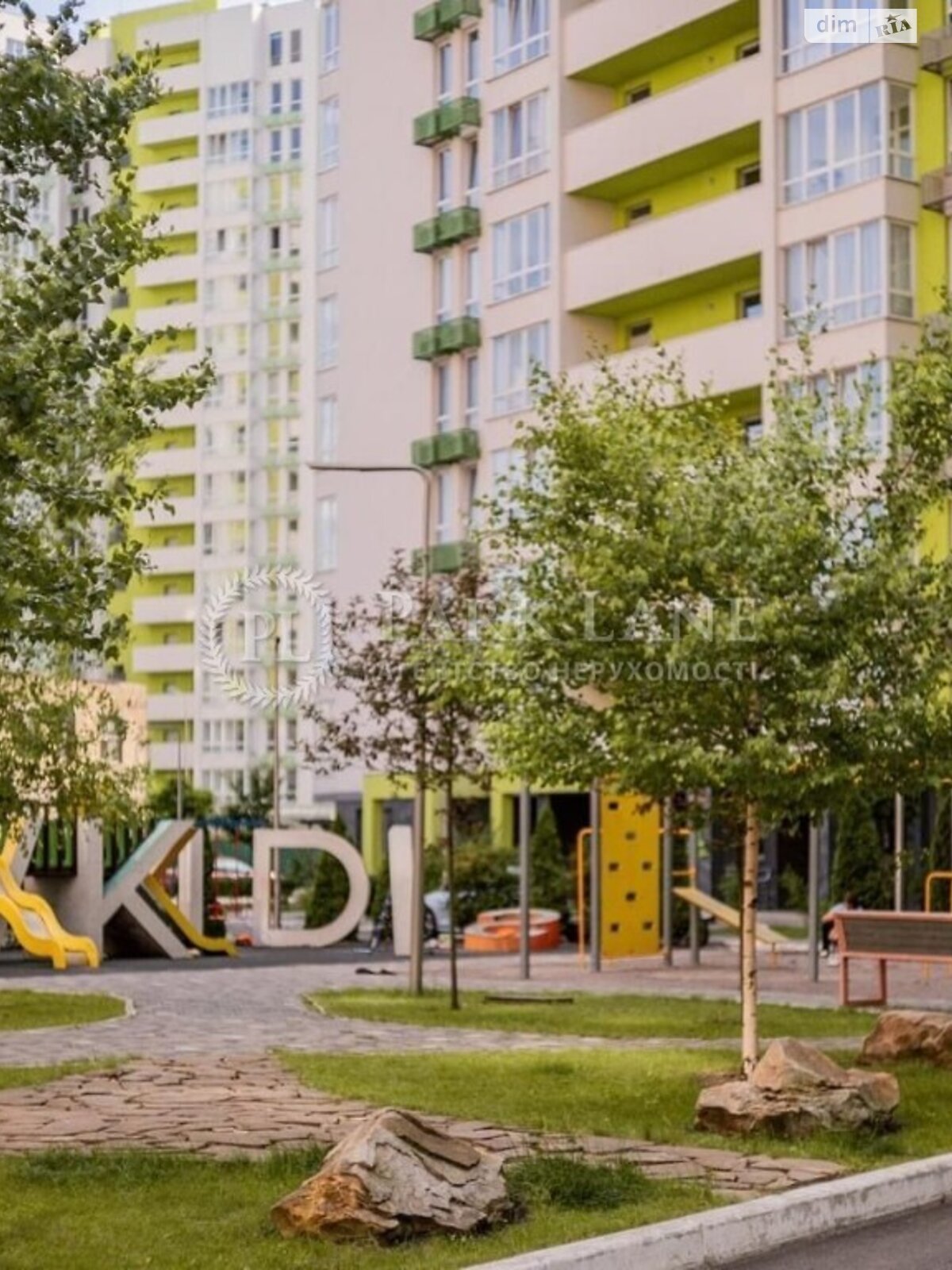 Продажа трехкомнатной квартиры в Киеве, на просп. Берестейский 67, район Святошино фото 1