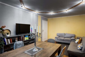 Продаж п`ятикімнатної квартири в Києві, на просп. Берестейський 89А, район Святошин фото 2