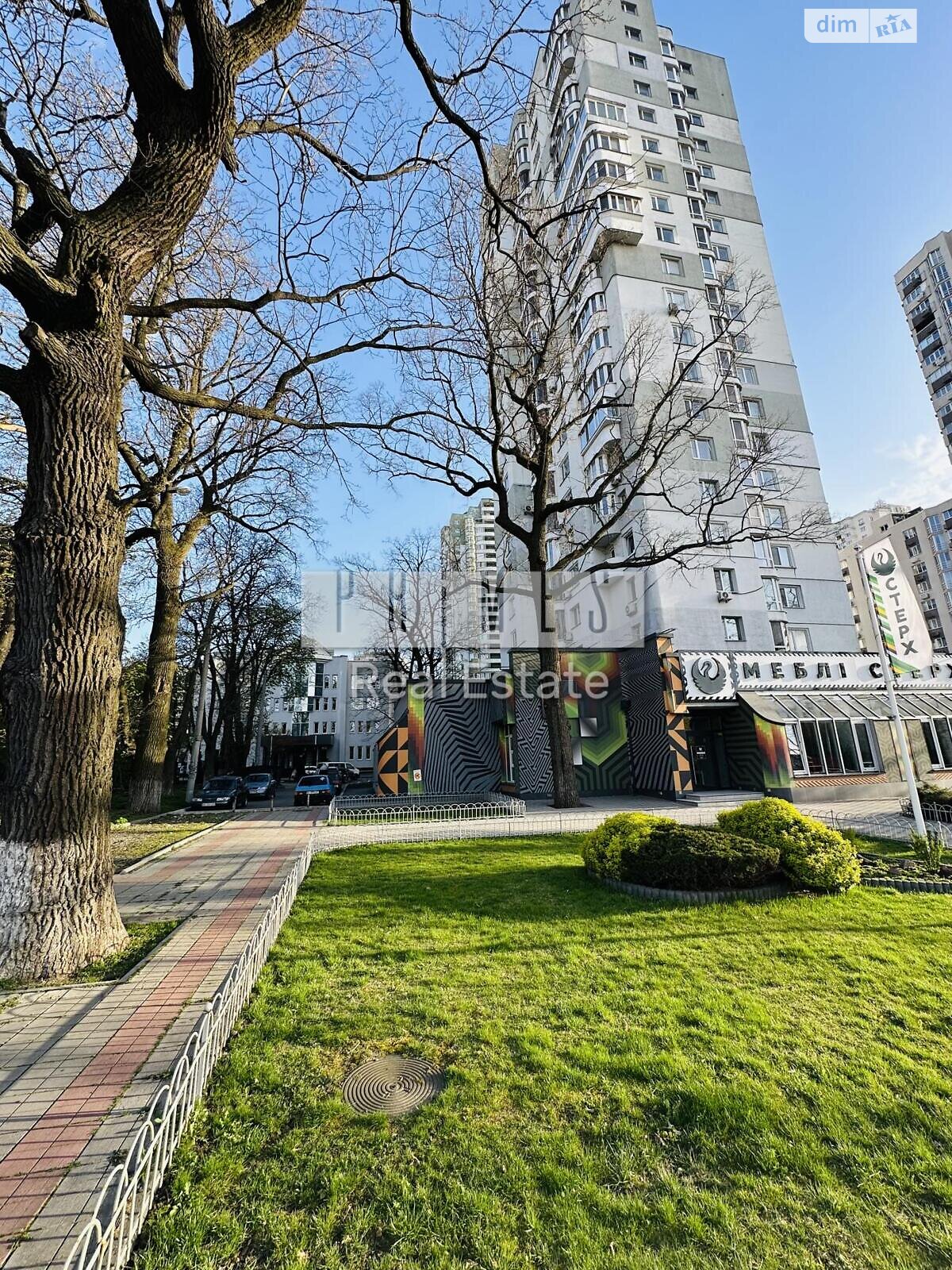 Продажа трехкомнатной квартиры в Киеве, на просп. Берестейский 107, район Святошино фото 1 Продажа трехкомнатной квартиры в Киеве, на просп. Берестейский 107, район Святошино фото 1