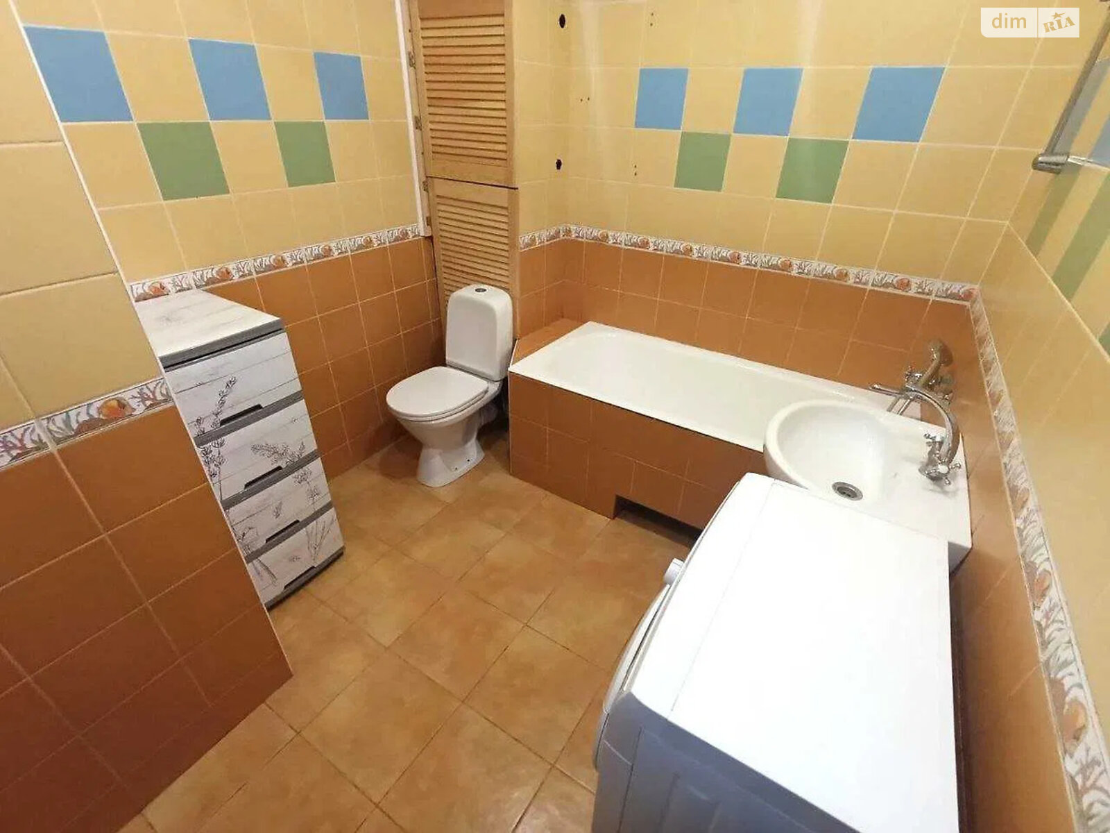 Продажа трехкомнатной квартиры в Киеве, на просп. Берестейский 127, район Святошино фото 1 Продажа трехкомнатной квартиры в Киеве, на просп. Берестейский 127, район Святошино фото 1