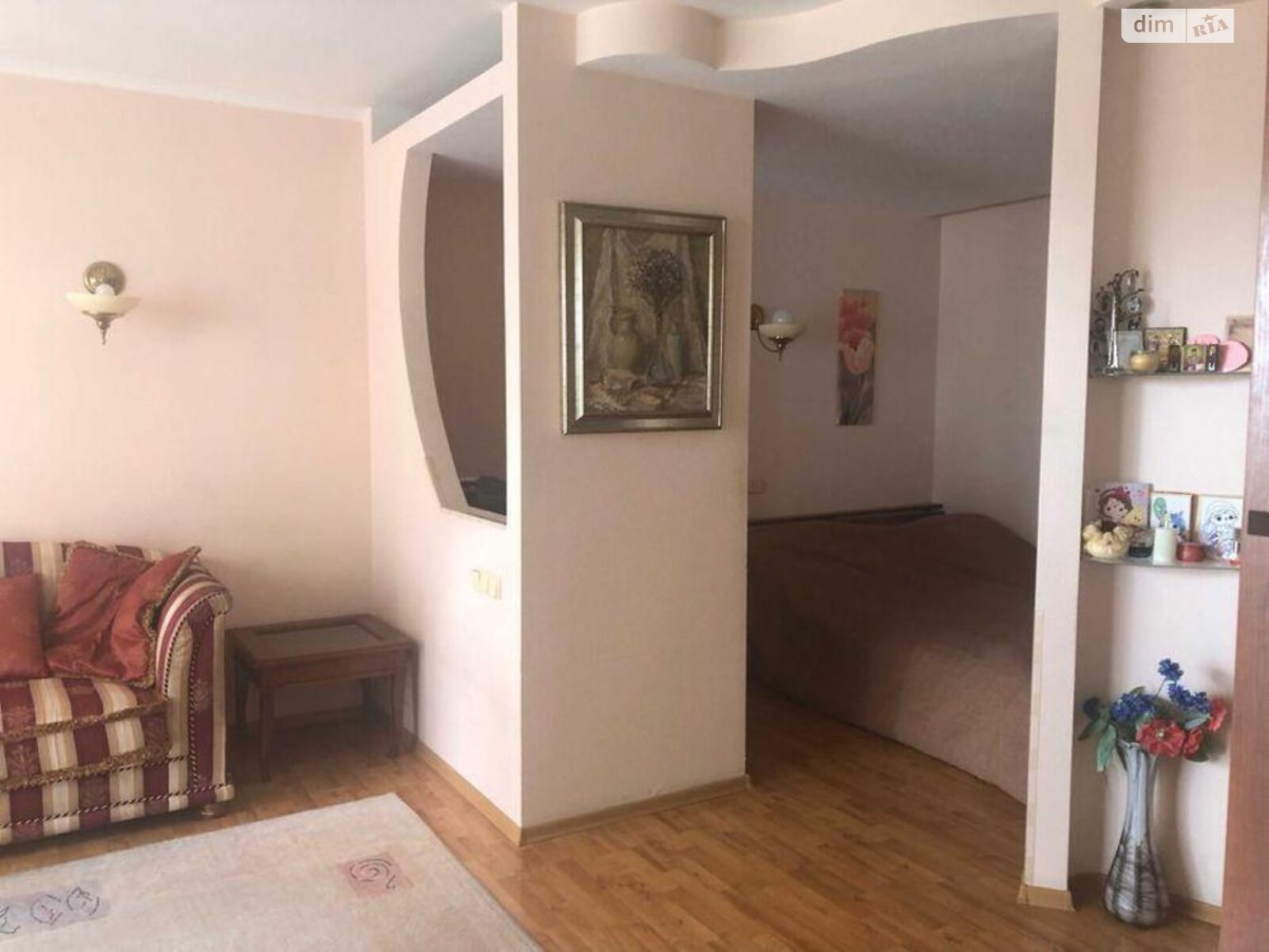 Продаж однокімнатної квартири в Києві, на вул. Хмельницька 10, район Святошин фото 1 Продаж однокімнатної квартири в Києві, на вул. Хмельницька 10, район Святошин фото 1