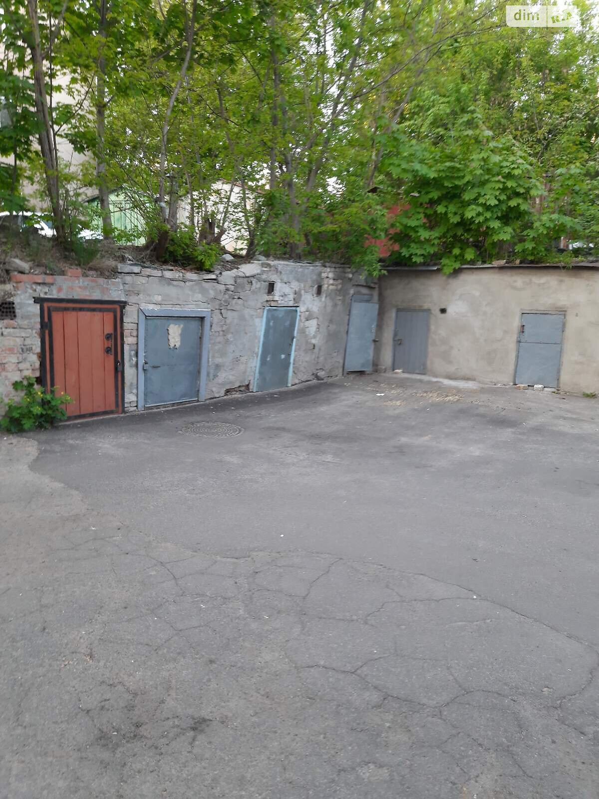 Продаж трикімнатної квартири в Києві, на вул. Івана Крамського 19, район Святошин фото 1 Продаж трикімнатної квартири в Києві, на вул. Івана Крамського 19, район Святошин фото 1