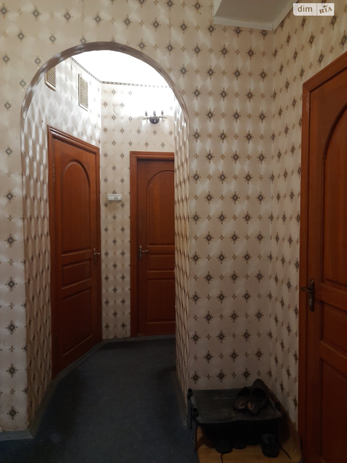 Продаж трикімнатної квартири в Києві, на вул. Івана Крамського 19, район Святошин фото 1 Продаж трикімнатної квартири в Києві, на вул. Івана Крамського 19, район Святошин фото 1