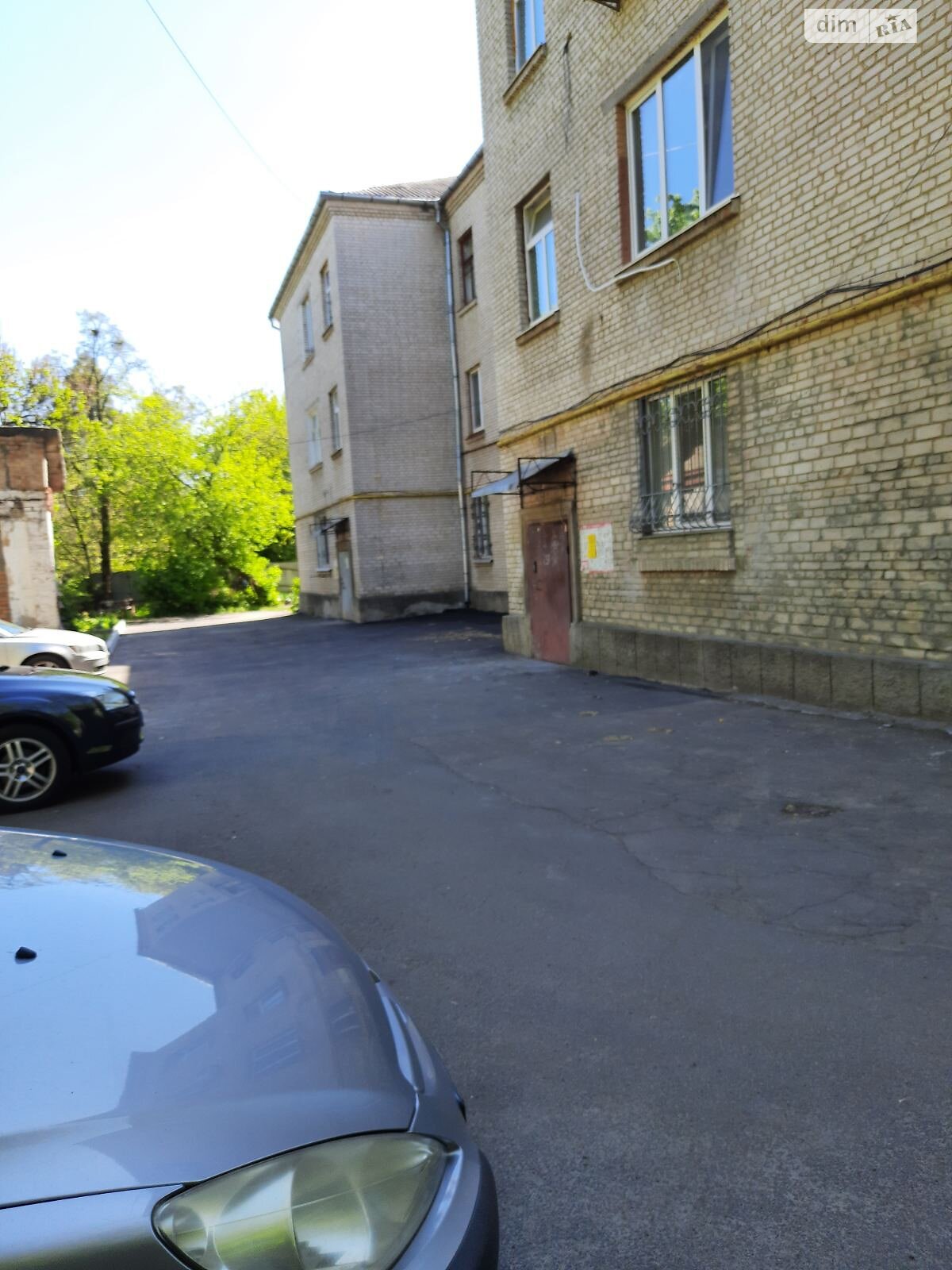 Продаж трикімнатної квартири в Києві, на вул. Івана Крамського 19, район Святошин фото 1 Продаж трикімнатної квартири в Києві, на вул. Івана Крамського 19, район Святошин фото 1