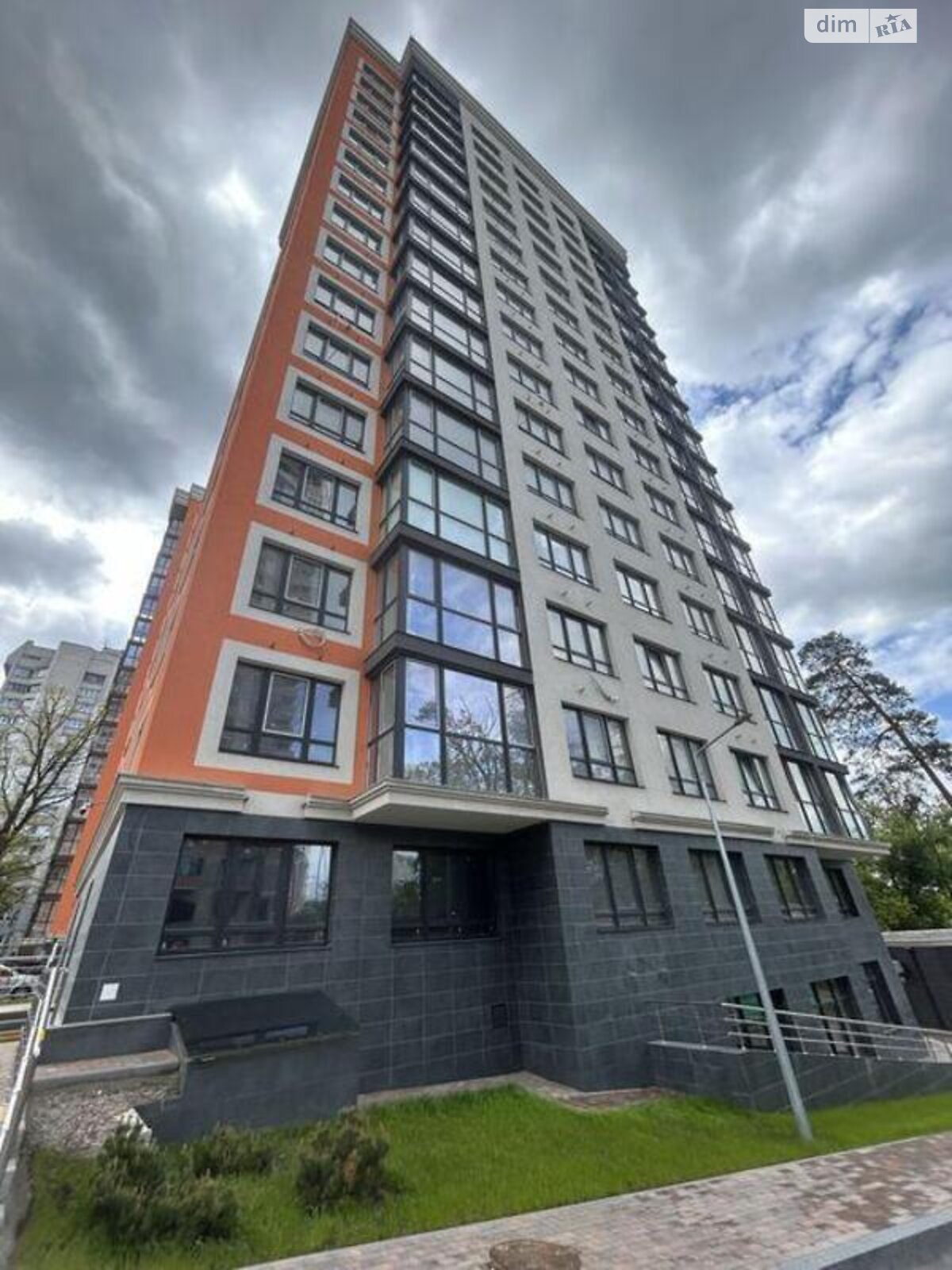 Продажа двухкомнатной квартиры в Киеве, на ул. Живописная 3, район Святошино фото 1 Продажа двухкомнатной квартиры в Киеве, на ул. Живописная 3, район Святошино фото 1