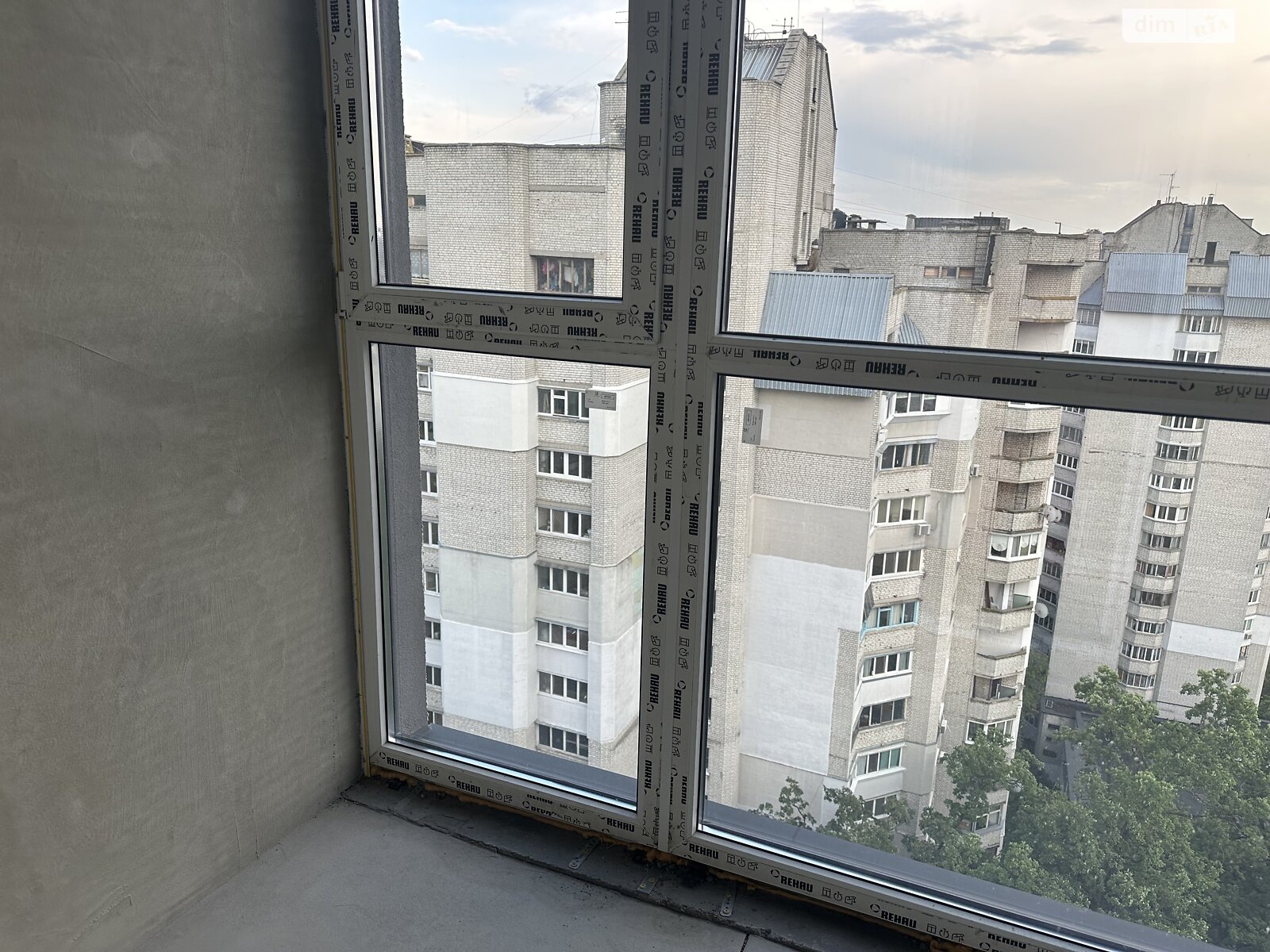 Продаж однокімнатної квартири в Києві, на вул. Живописна 3, район Святошин фото 1 Продаж однокімнатної квартири в Києві, на вул. Живописна 3, район Святошин фото 1